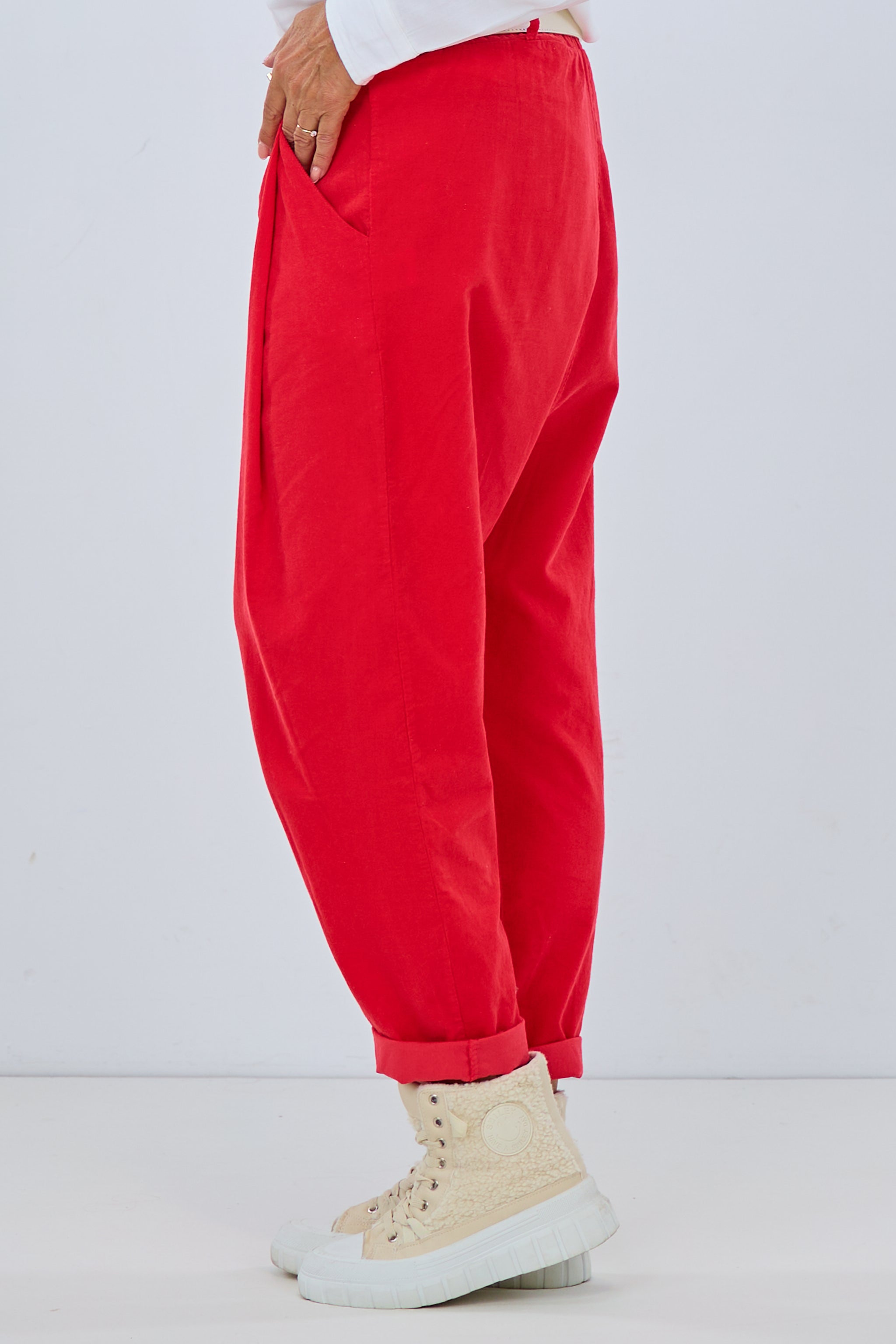 Elegant Baggy Corduroy Trousers, red