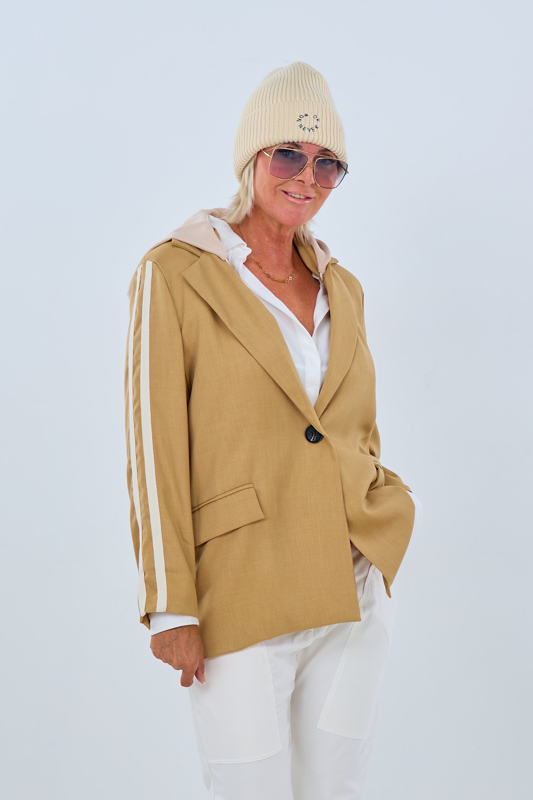 Blazer with removable hood, camel