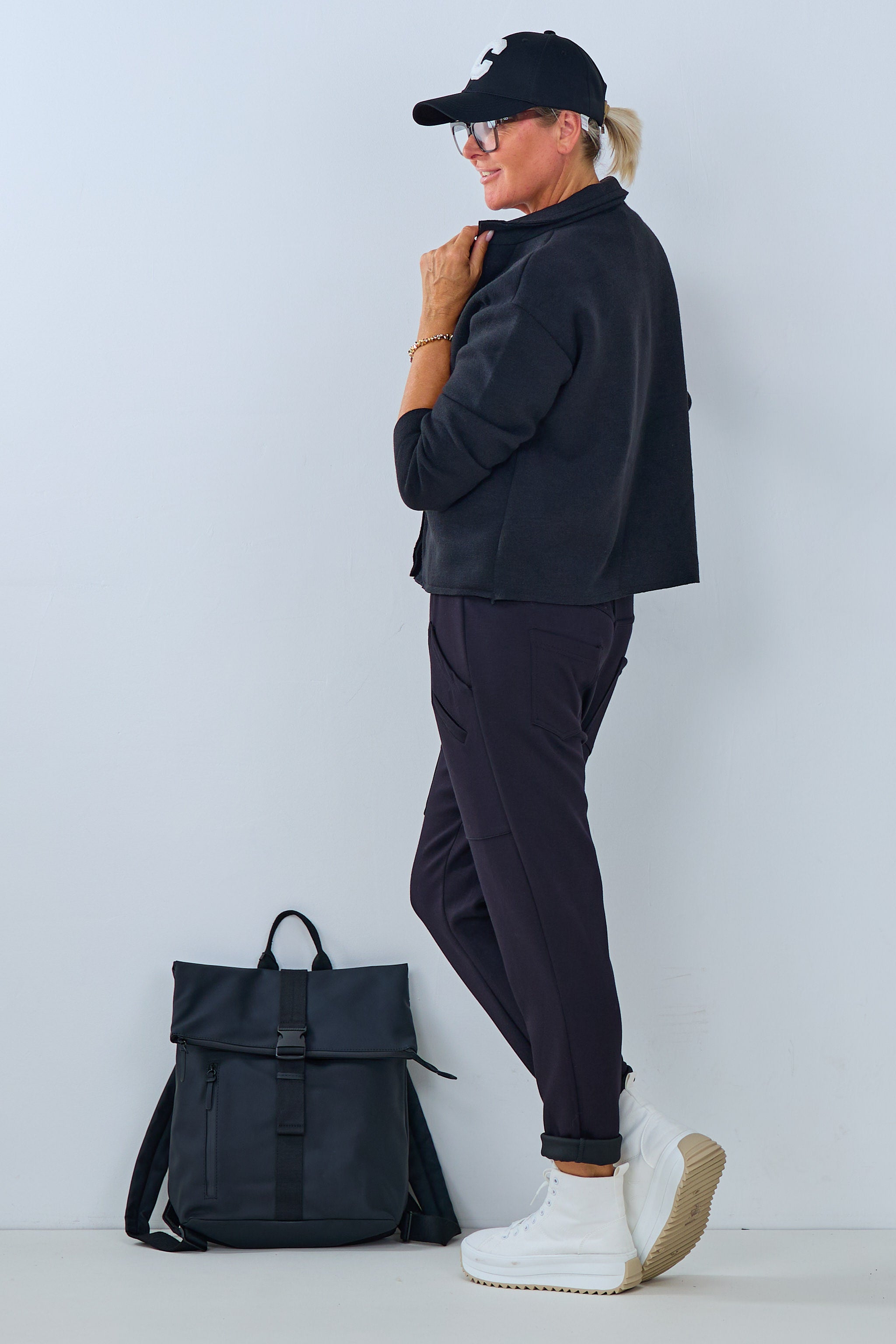 Oversized Feinstrick Blazer mit großen Taschen, schwarz von Trends & Lifestyle