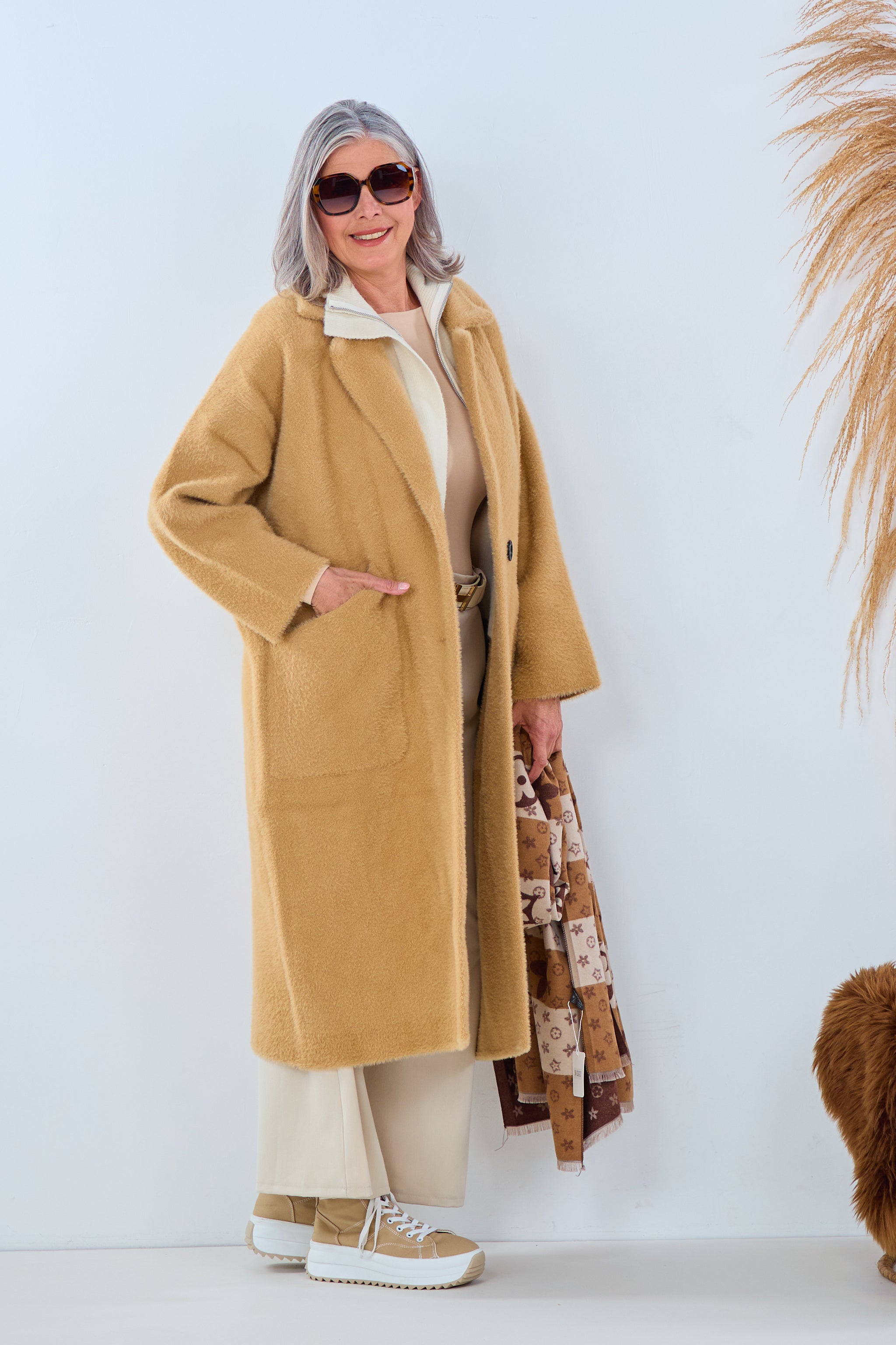 Kuscheliger, schwerer Strickmantel, camel von Trends & Lifestyle