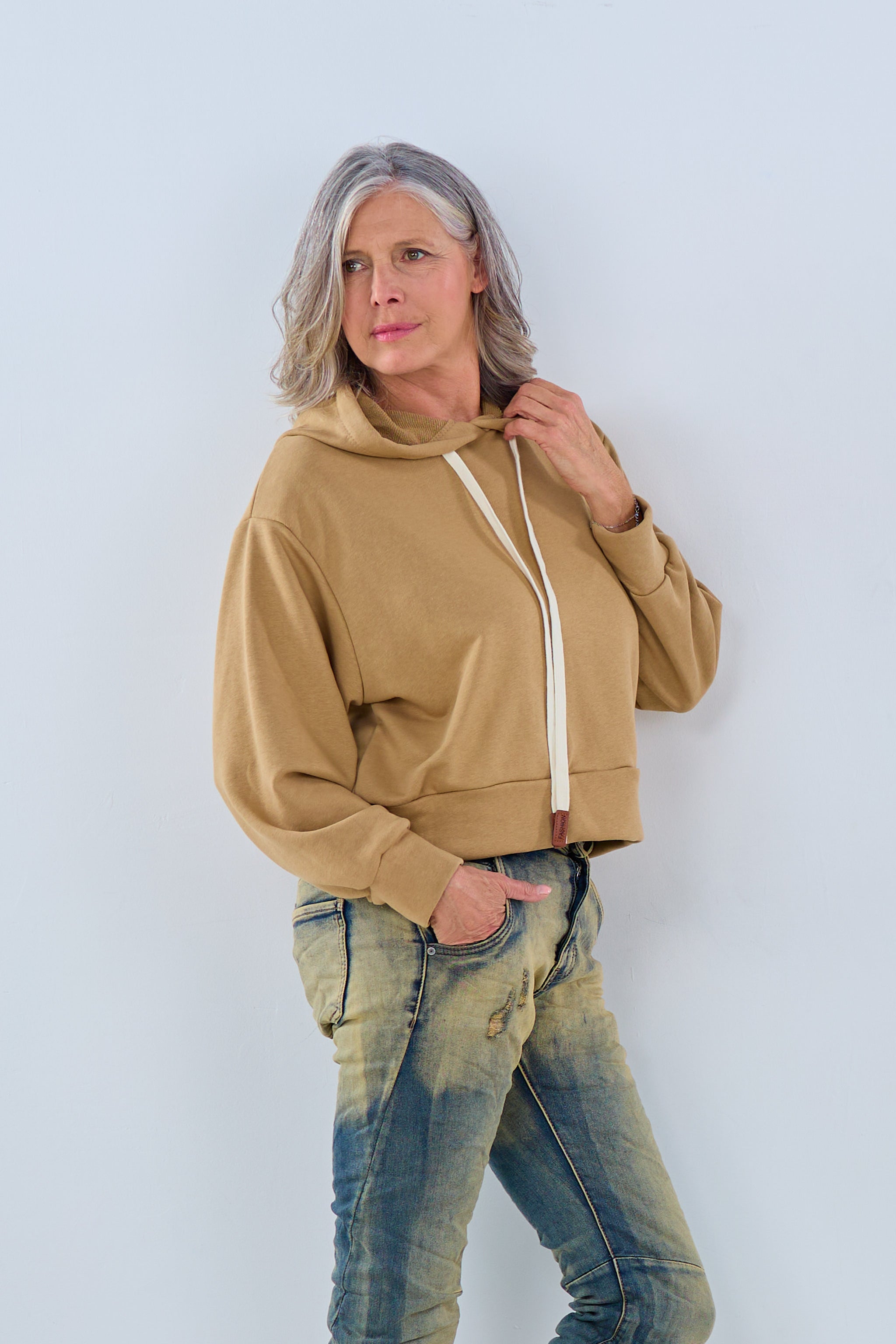 Hoodie mit Cappucino-Druck, camel-gold von Trends & Lifestyle