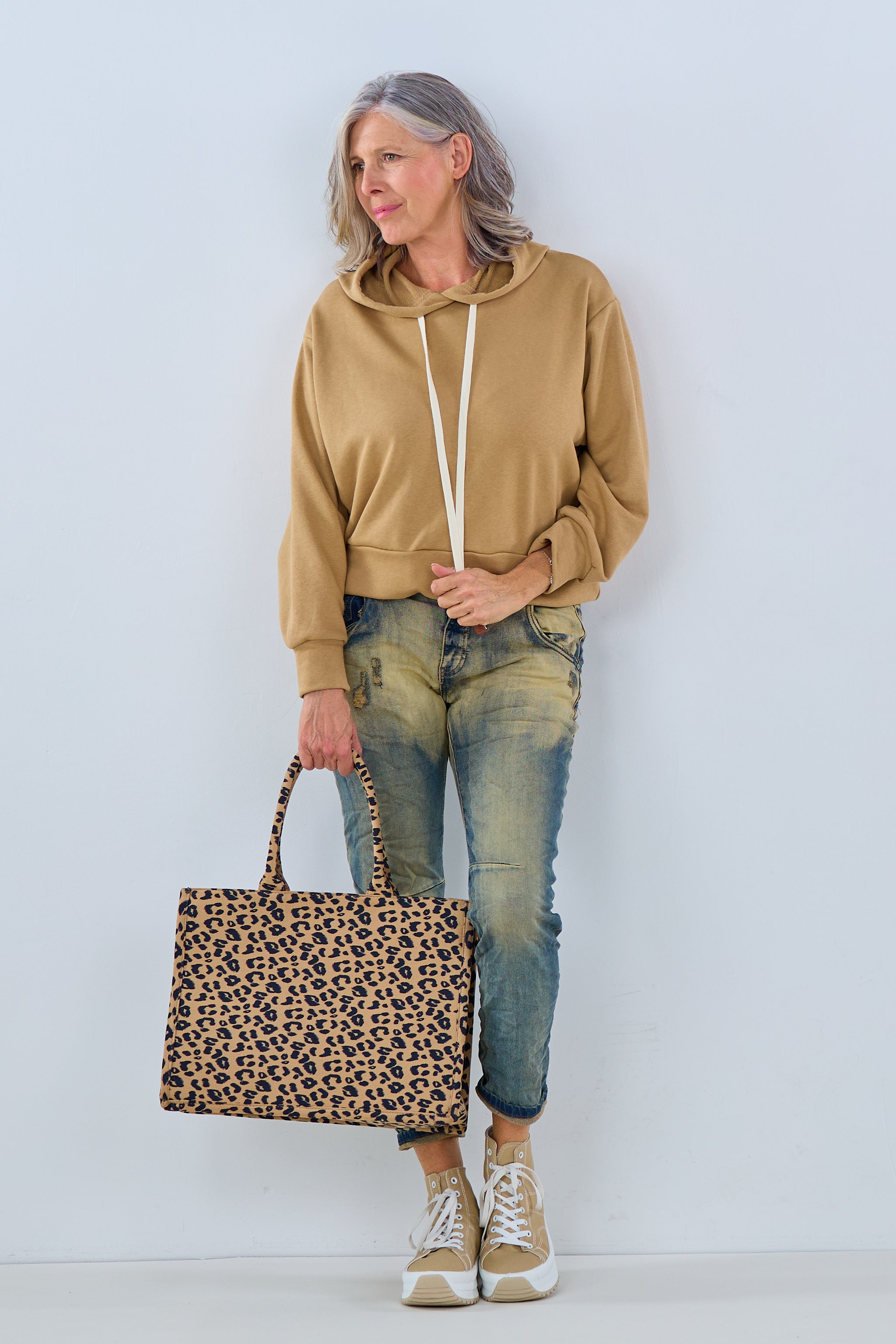 Hoodie mit Cappucino-Druck, camel-gold von Trends & Lifestyle