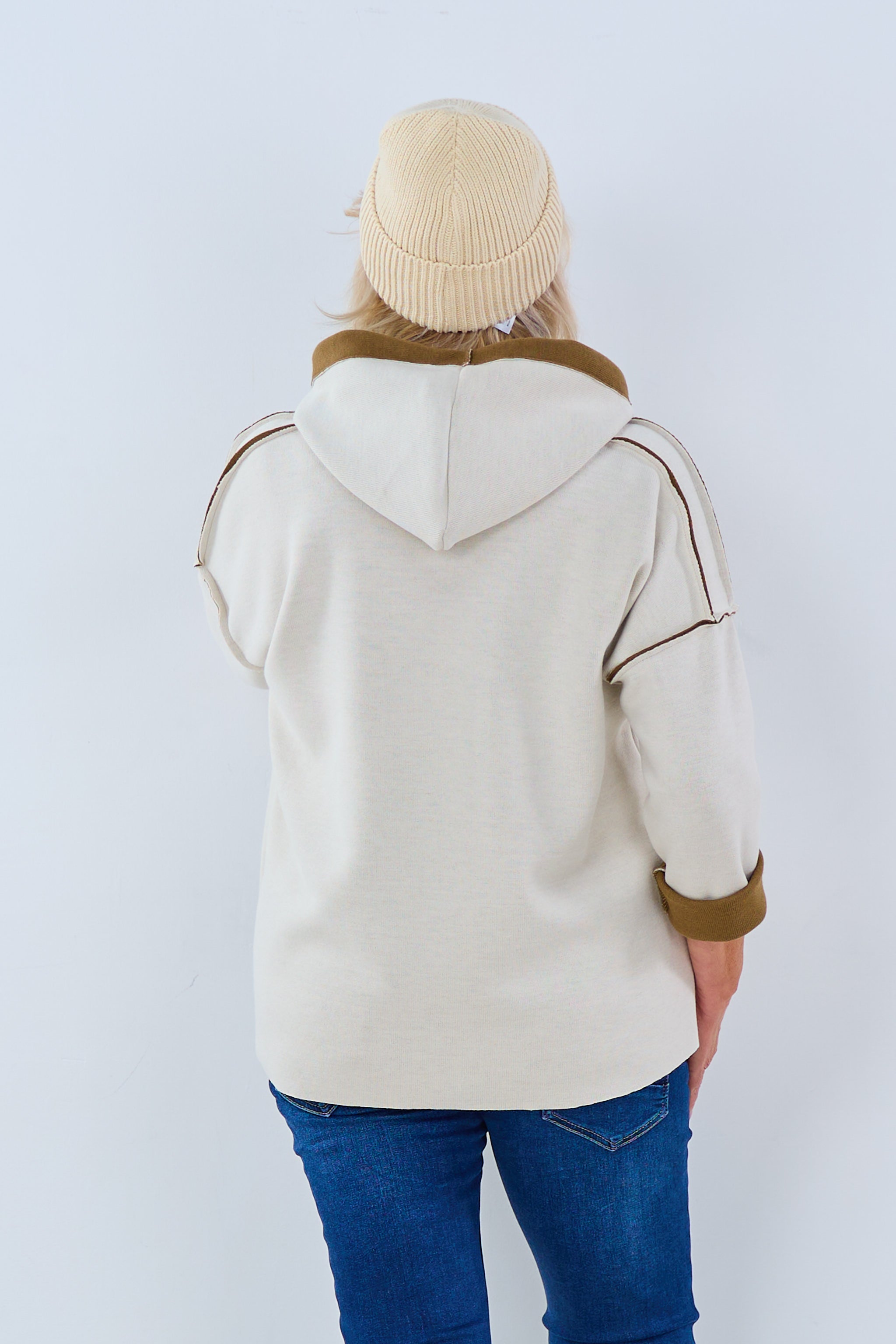 Bi-Color Hoodie mit Schriftzug, hellbeige-braun von Trends & Lifestyle