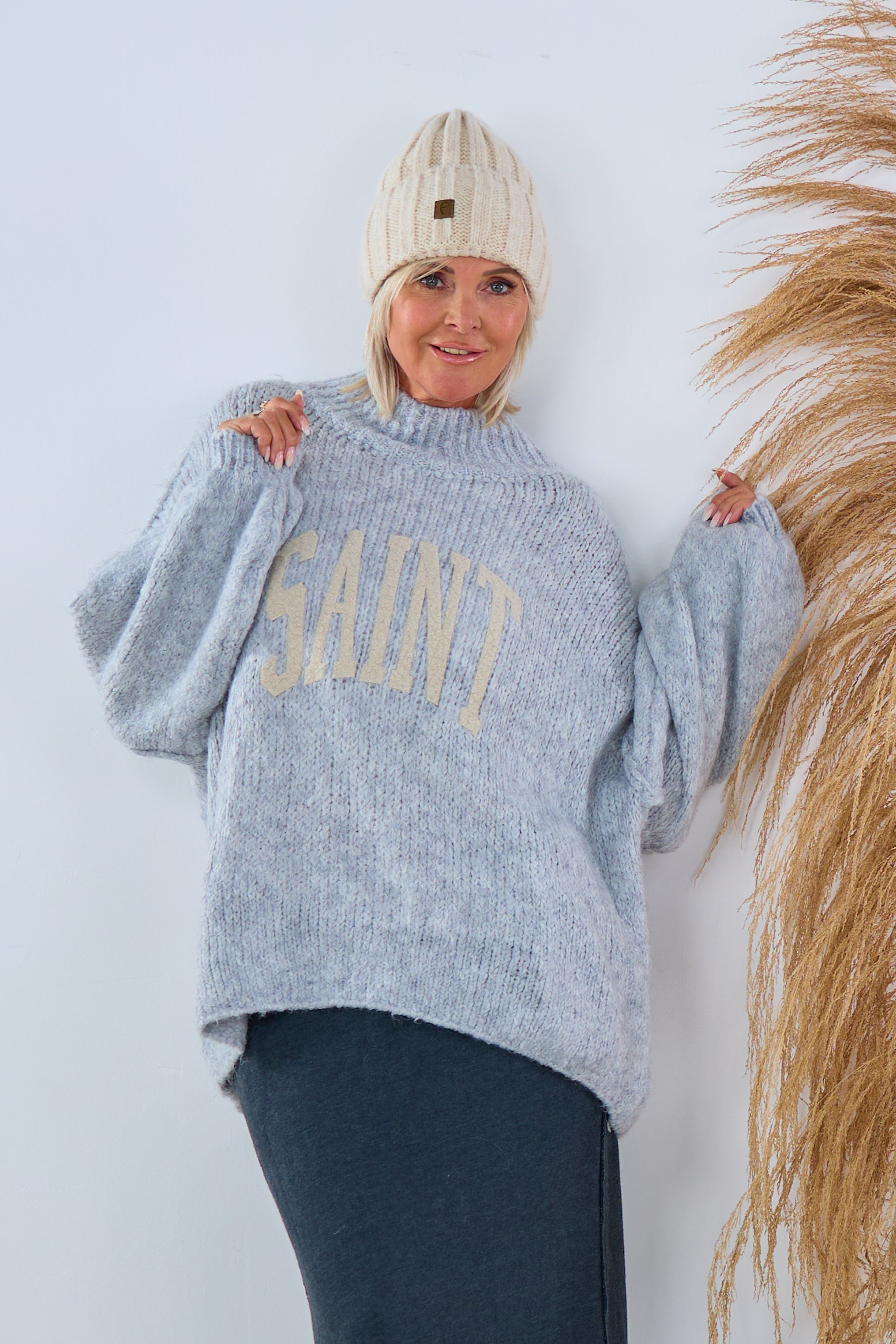 Langer Pulli "Saint", grau von Trends & Lifestyle 