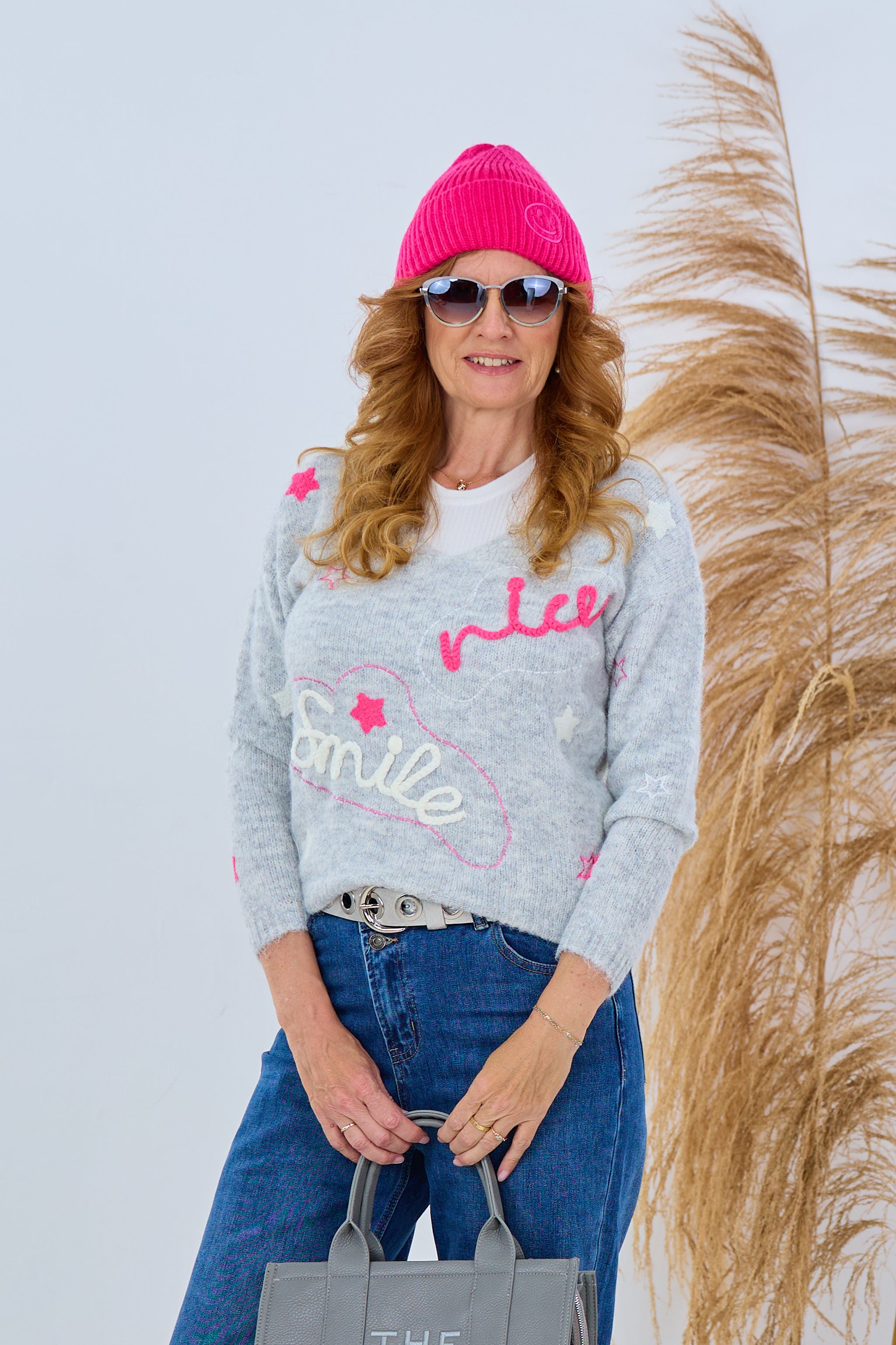 Strickpullover mit "Smile nice" Motiv, grau von Trends & Lifestyle