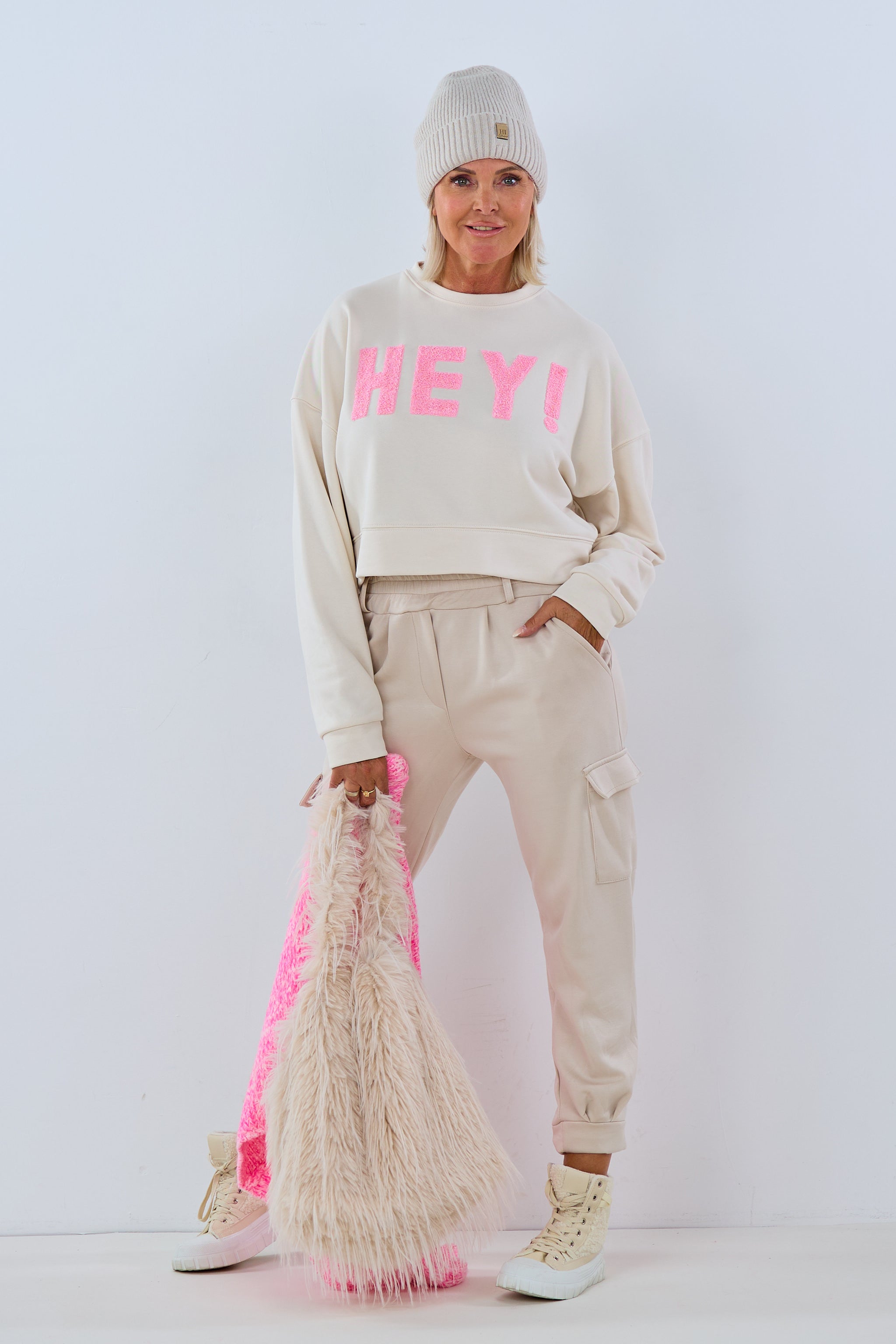 kurzes Sweaty HEY-Flock, creme-rosa von Trends & Lifestyle