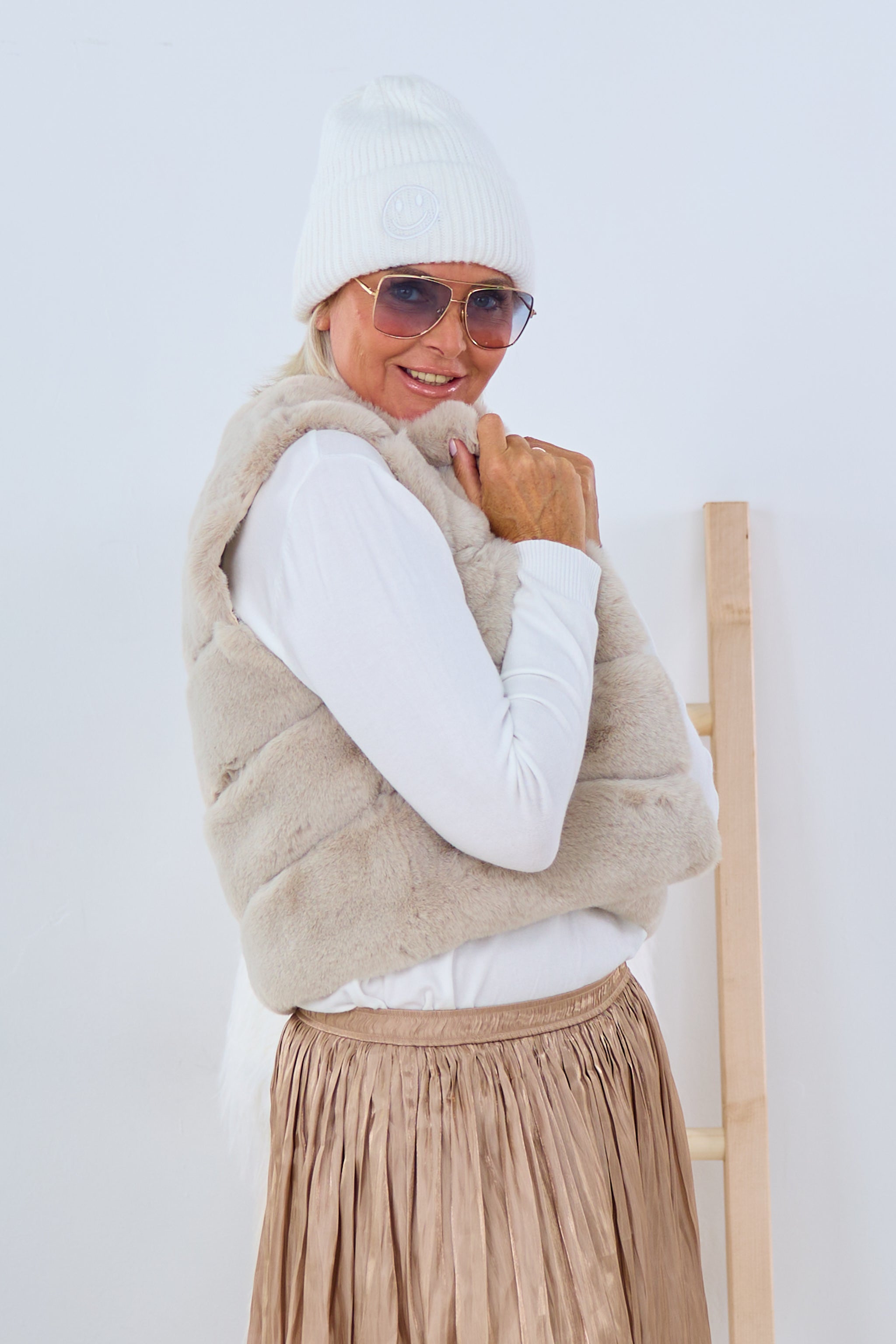 Kuschelige Fellweste, beige von Trends & Lifestyle