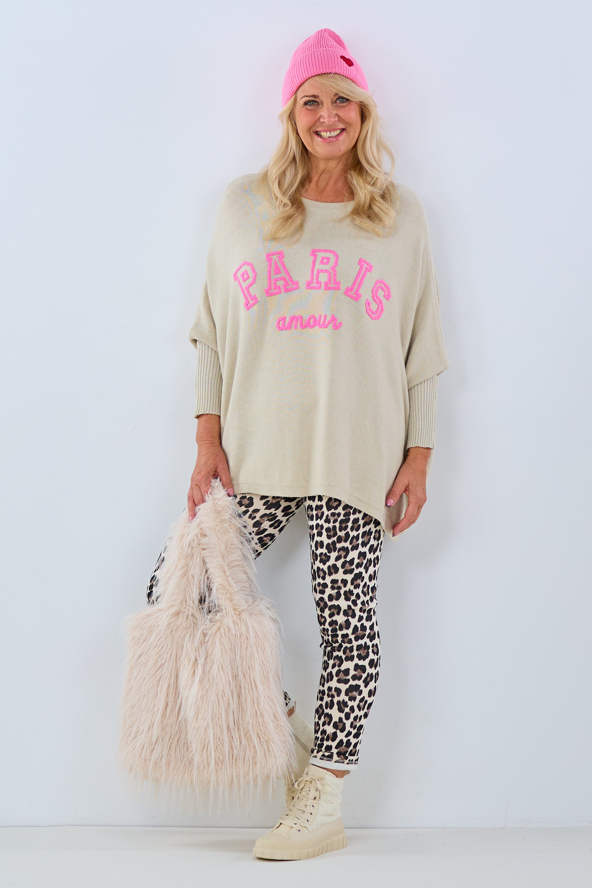 Paris sweater with batwing sleeves, beige-pink