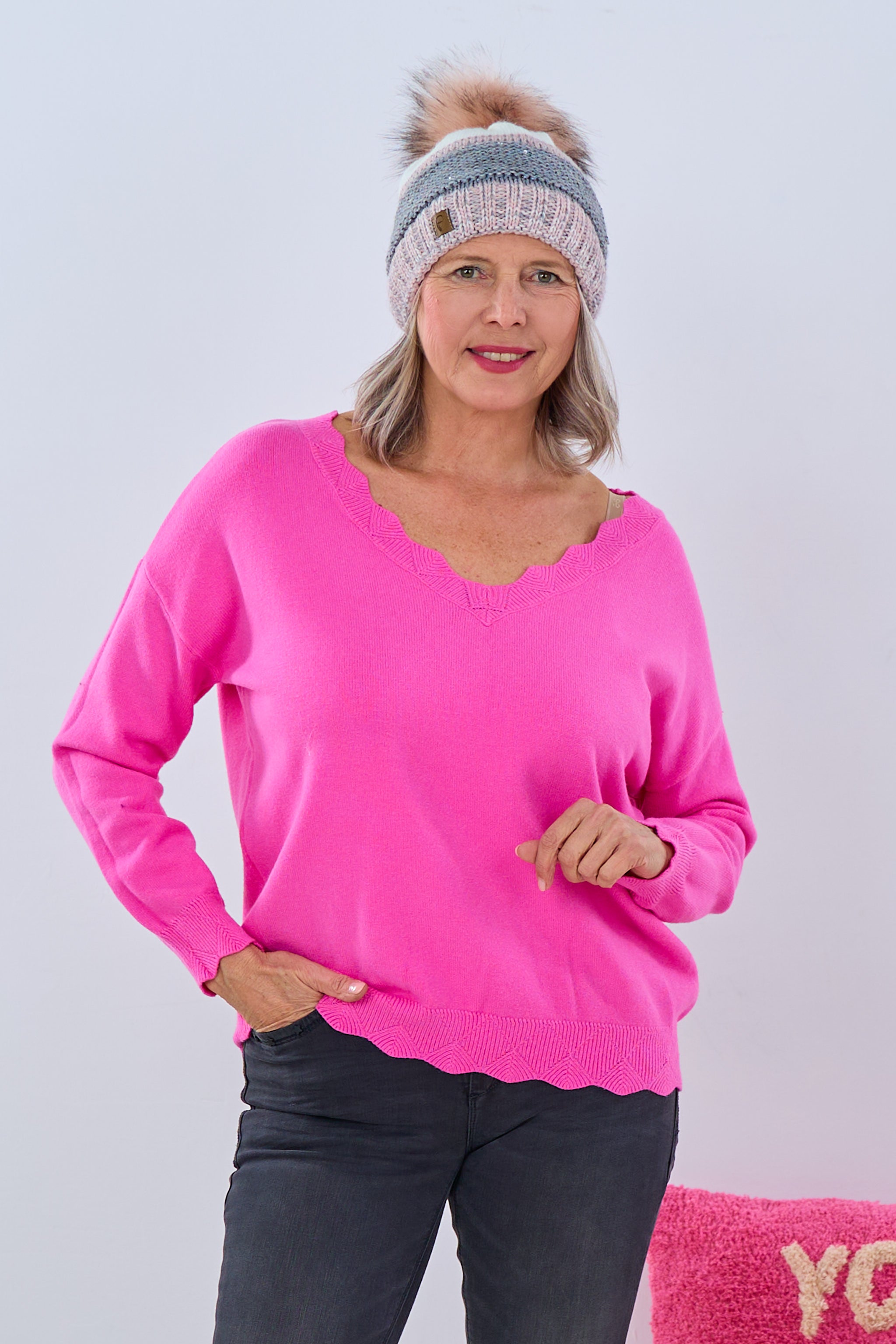 Pulli mit gezacktem V-Ausschnitt, pink von Trends & Lifestyle