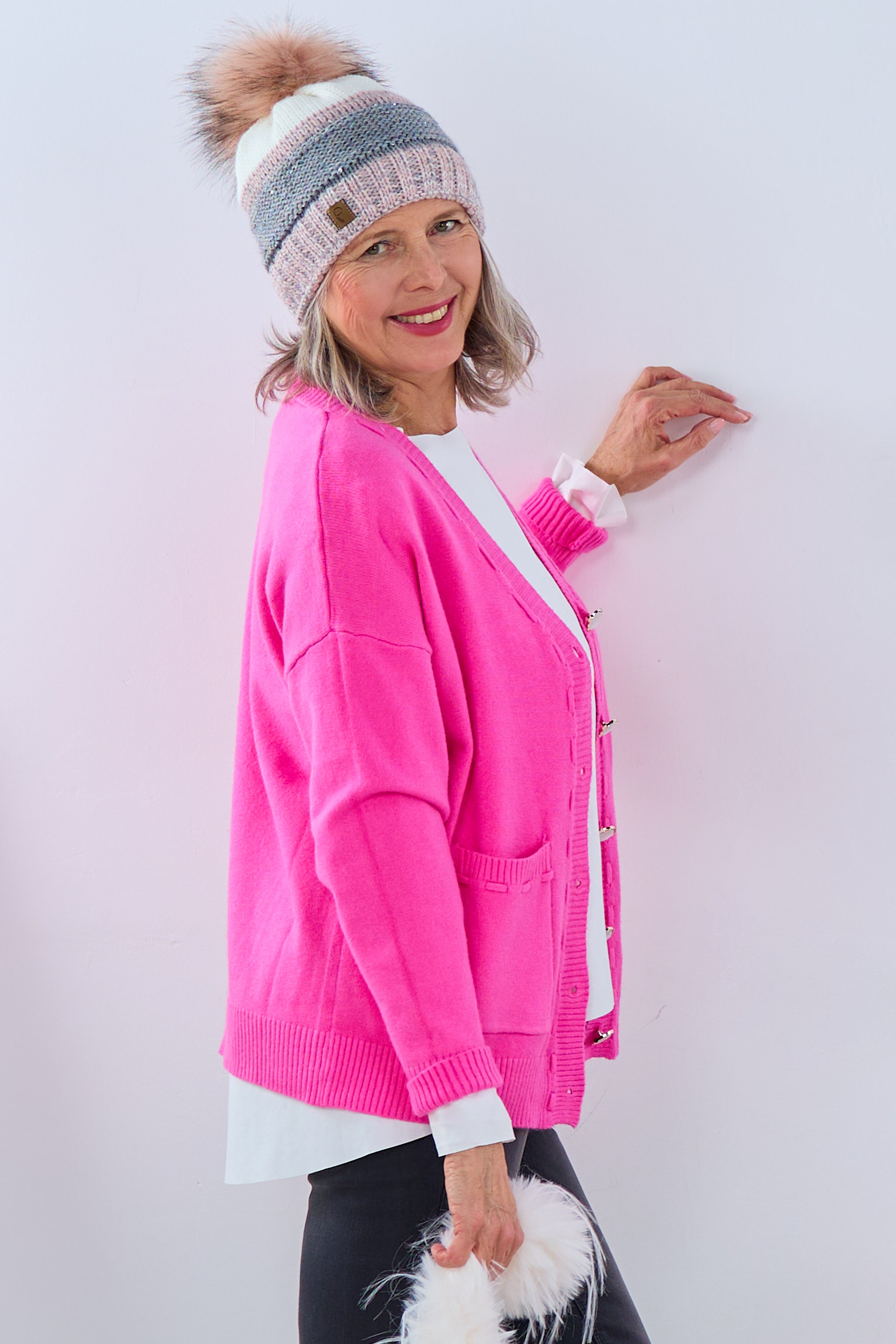 Cardigan mit perlmutt-silbernen Knöpfen, pink von Trends & Lifestyle