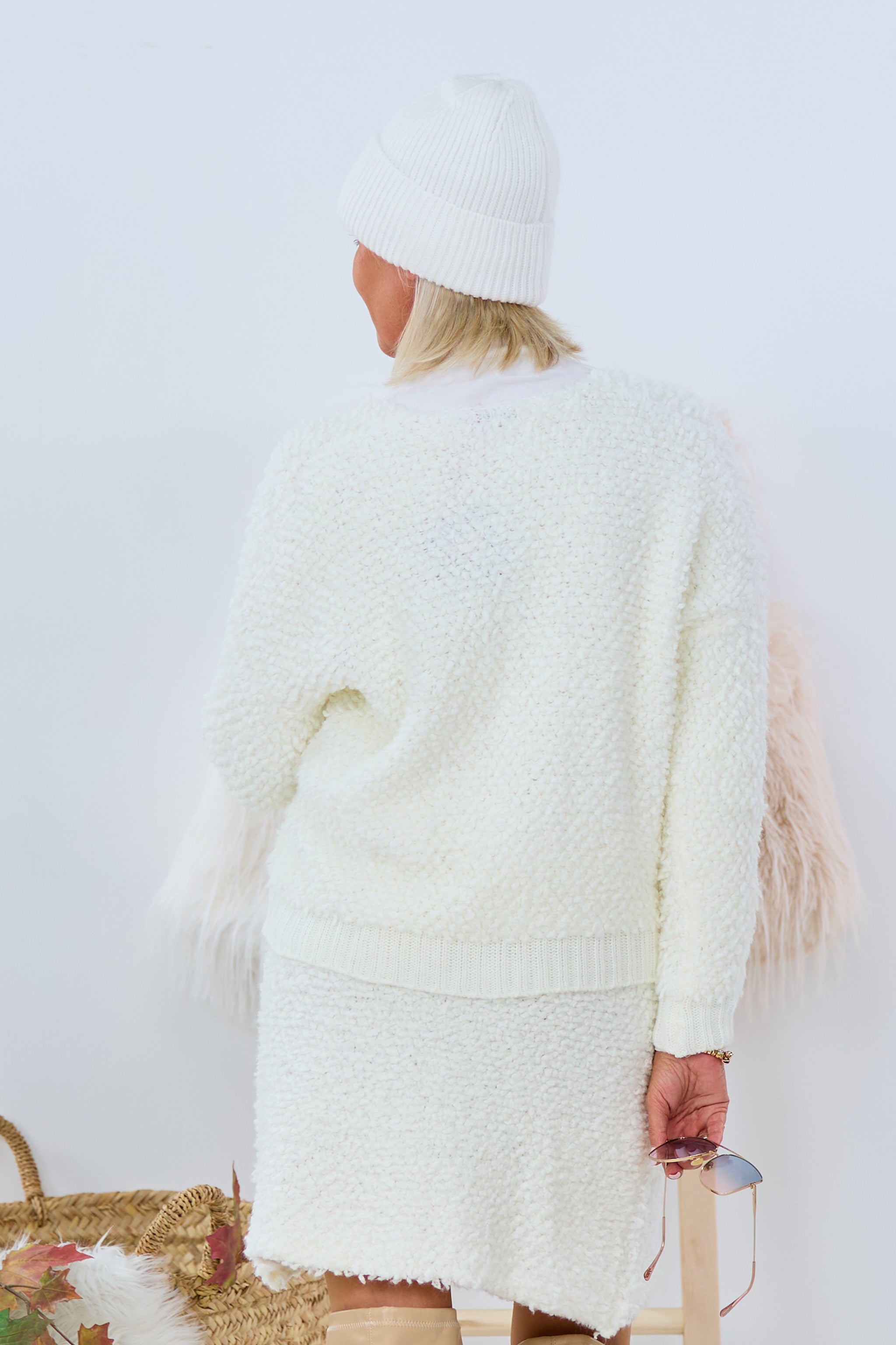 Weicher Bouclé Cardigan mit Knöpfen, ecru von Trends & Lifestyle