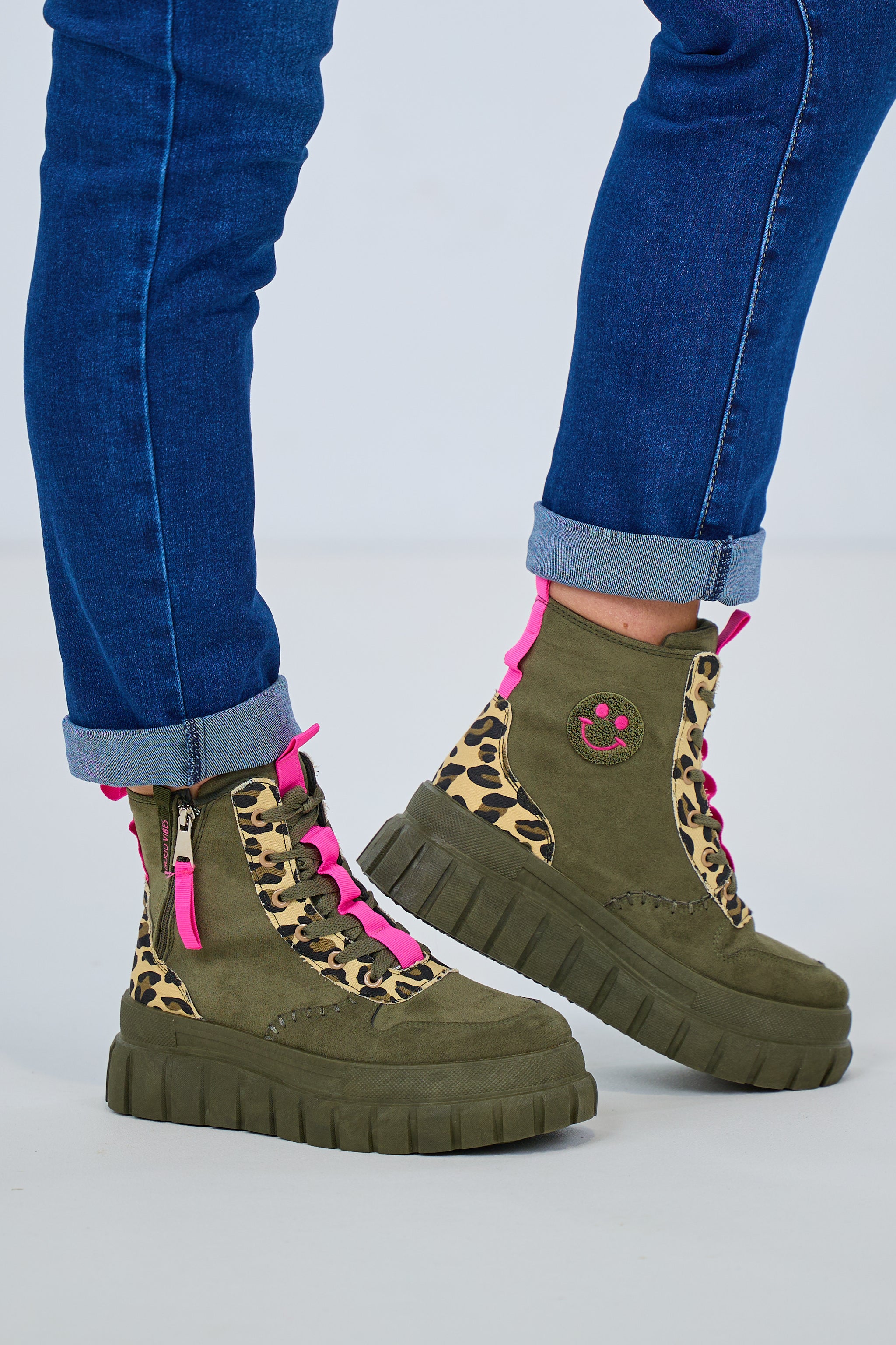 Boots GOOD VIBES, khaki-pink-leo