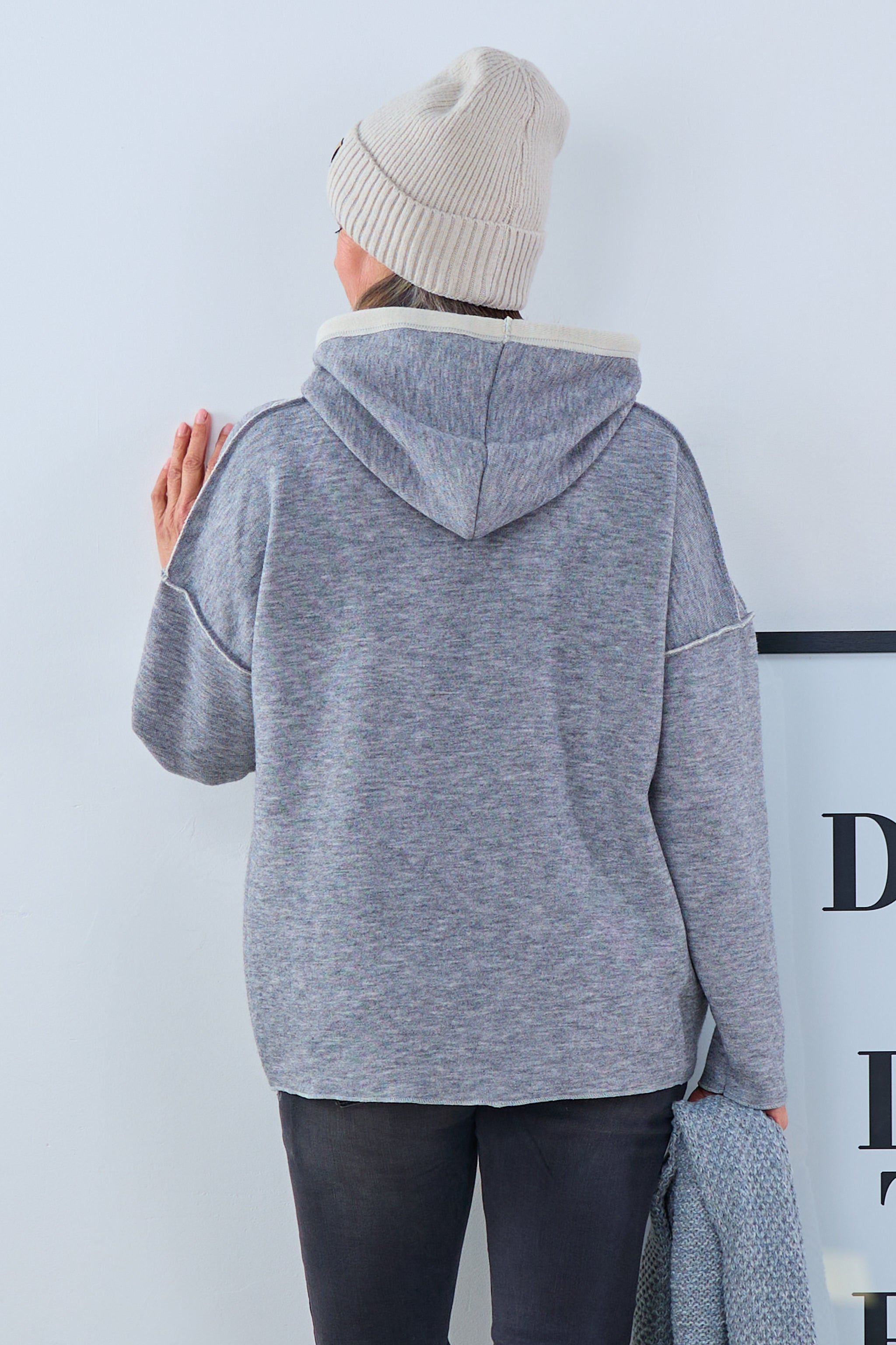 Feinstrick-Hoodie HERZ bicolor, grau-beige von Trends & Lifestyle