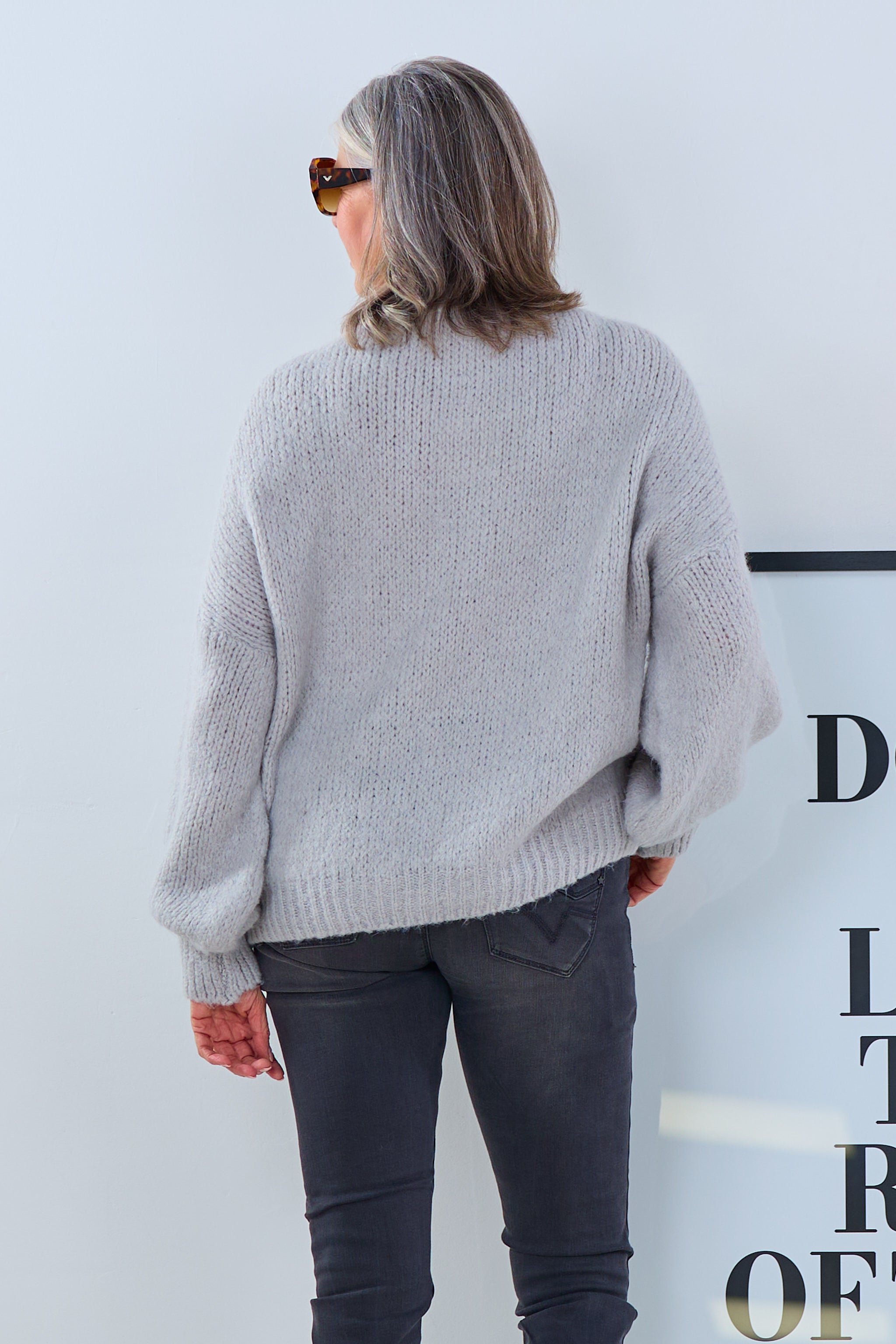 Knitted sweater with big heart, light grey