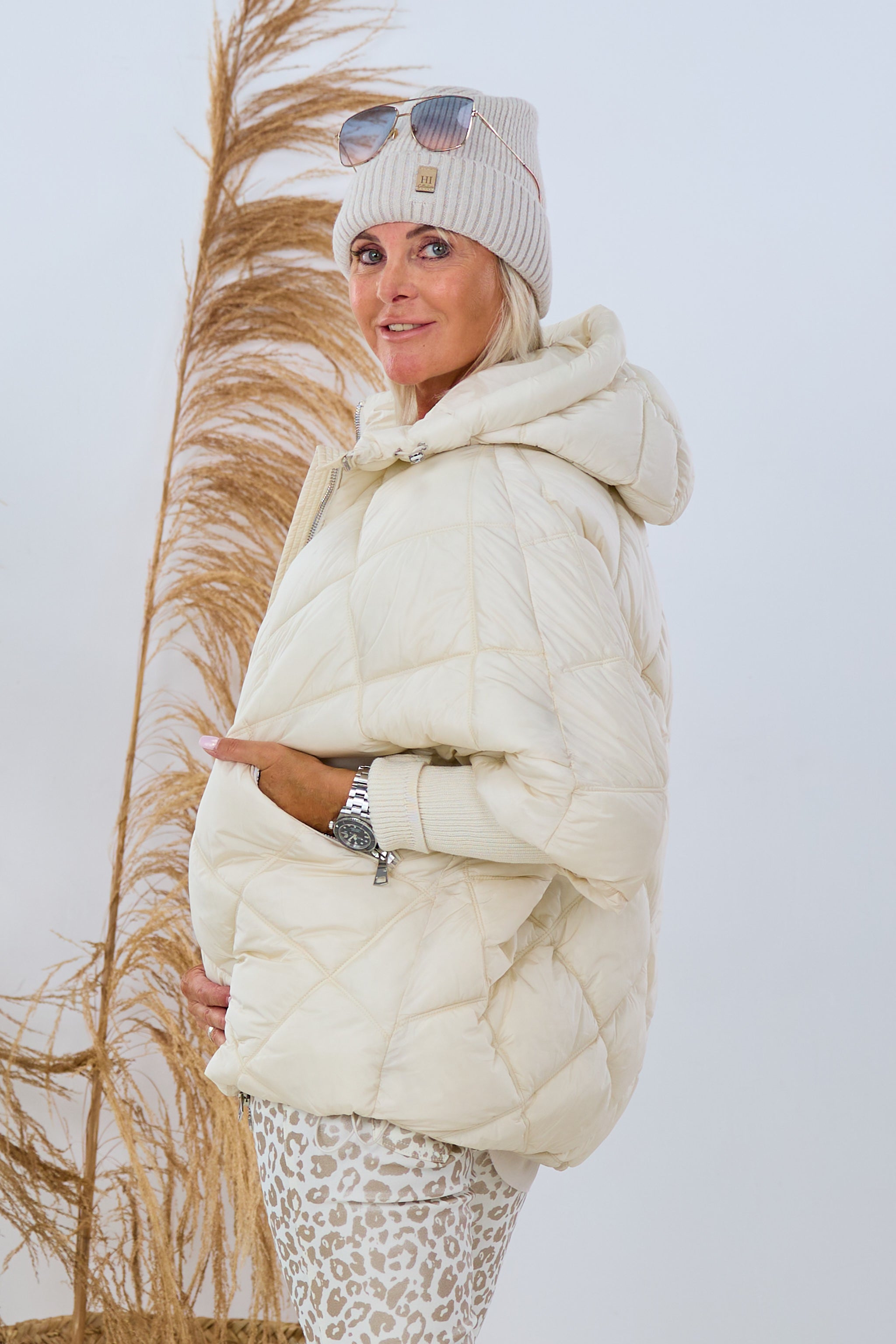 Coole Steppjacke mit engen Bündchen, creme von Trends & Lifestyle