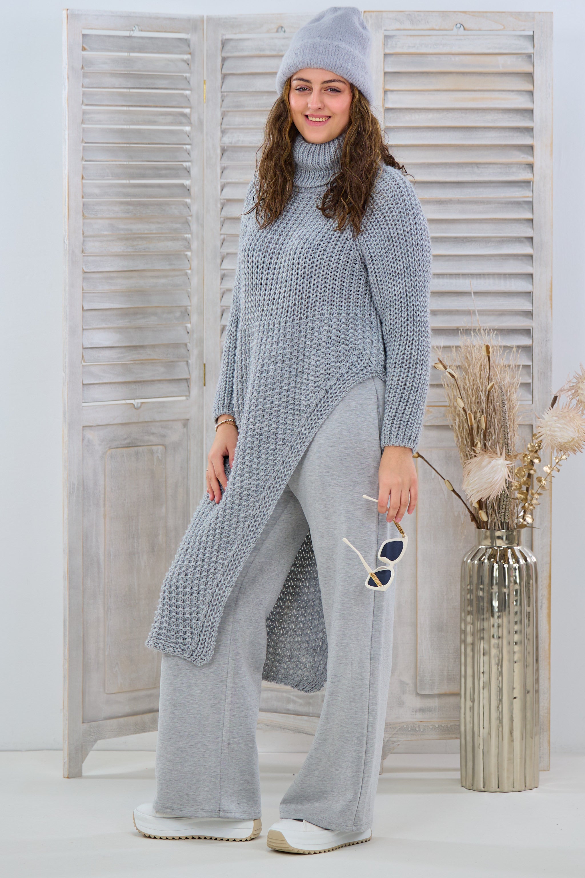 Longpulli, asymmetrisch mit Raglanärmeln, grau von Trends & Lifestyle