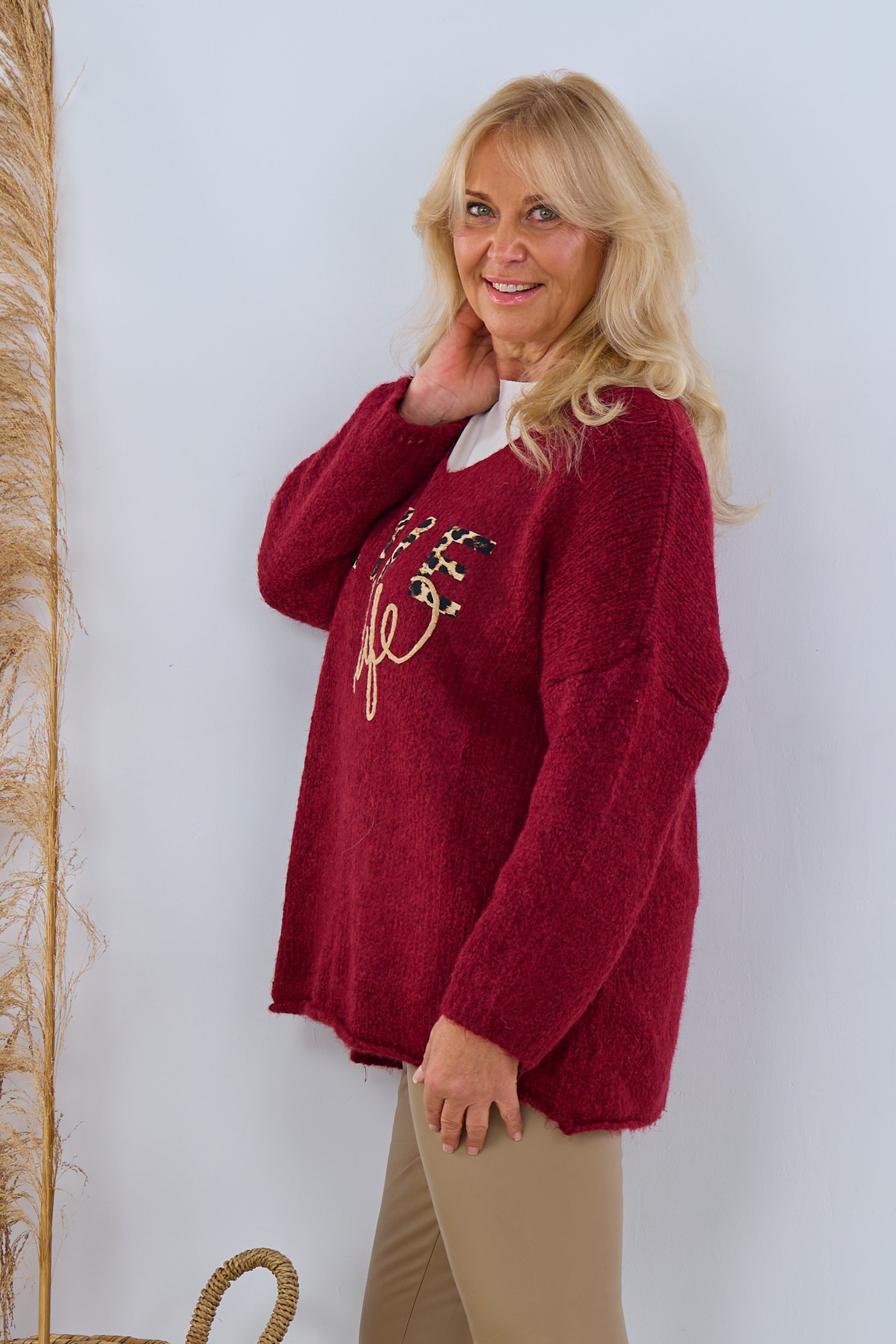 Strickpullover "LIVE life", bordeaux von Trends & Lifestyle