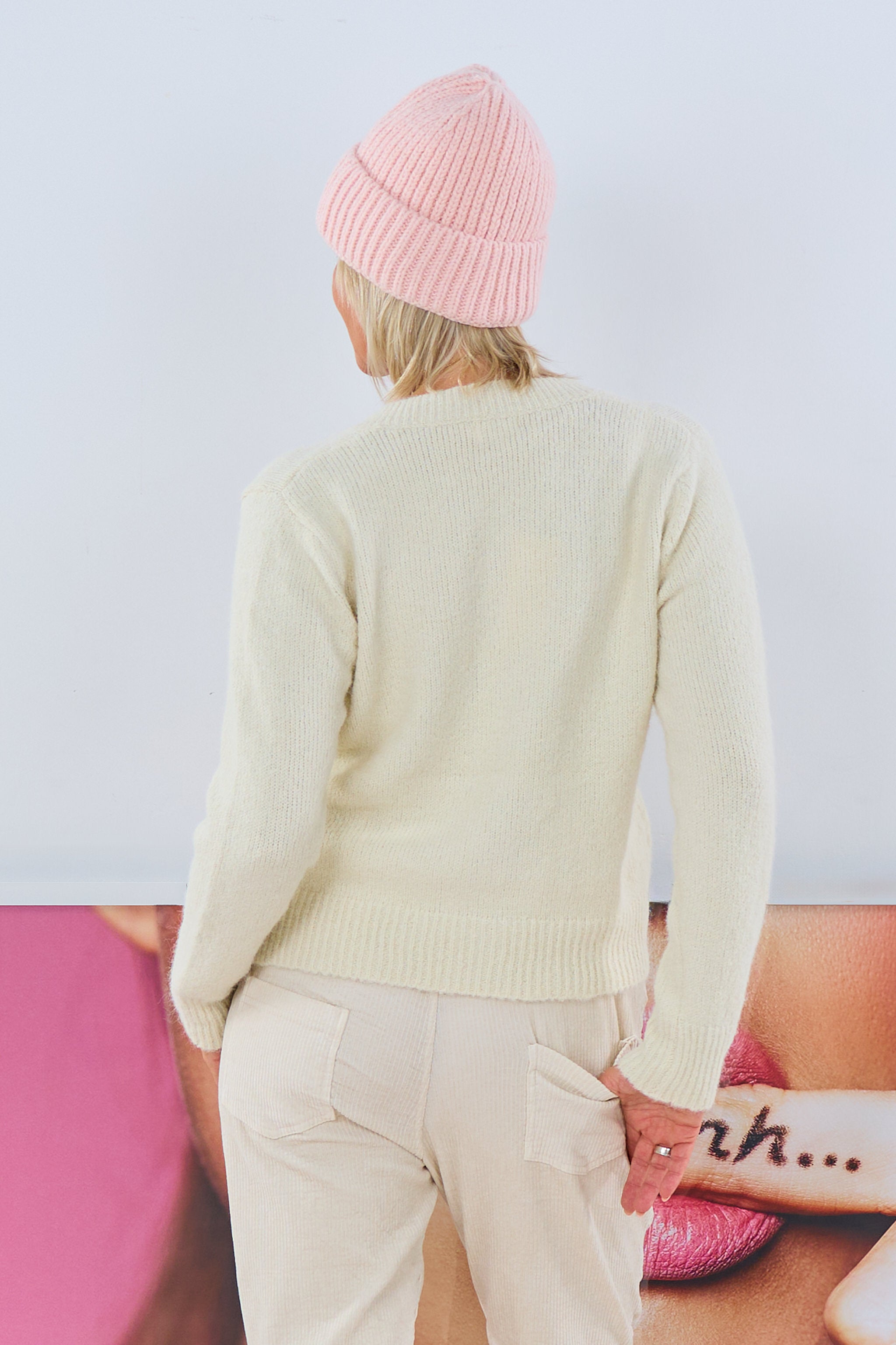 Kurzer Cardigan mit Herz-Knöpfen, beige-rosa von Trends & Lifestyle