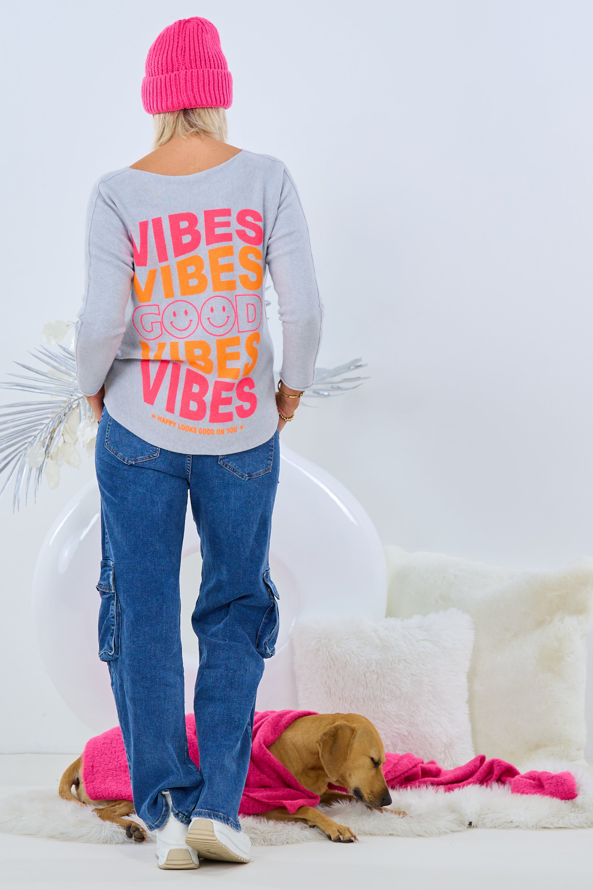 Pulli HAPPY LOOKS GOOD ON YOU, grau-pink-orange von Trends & Lifestyle