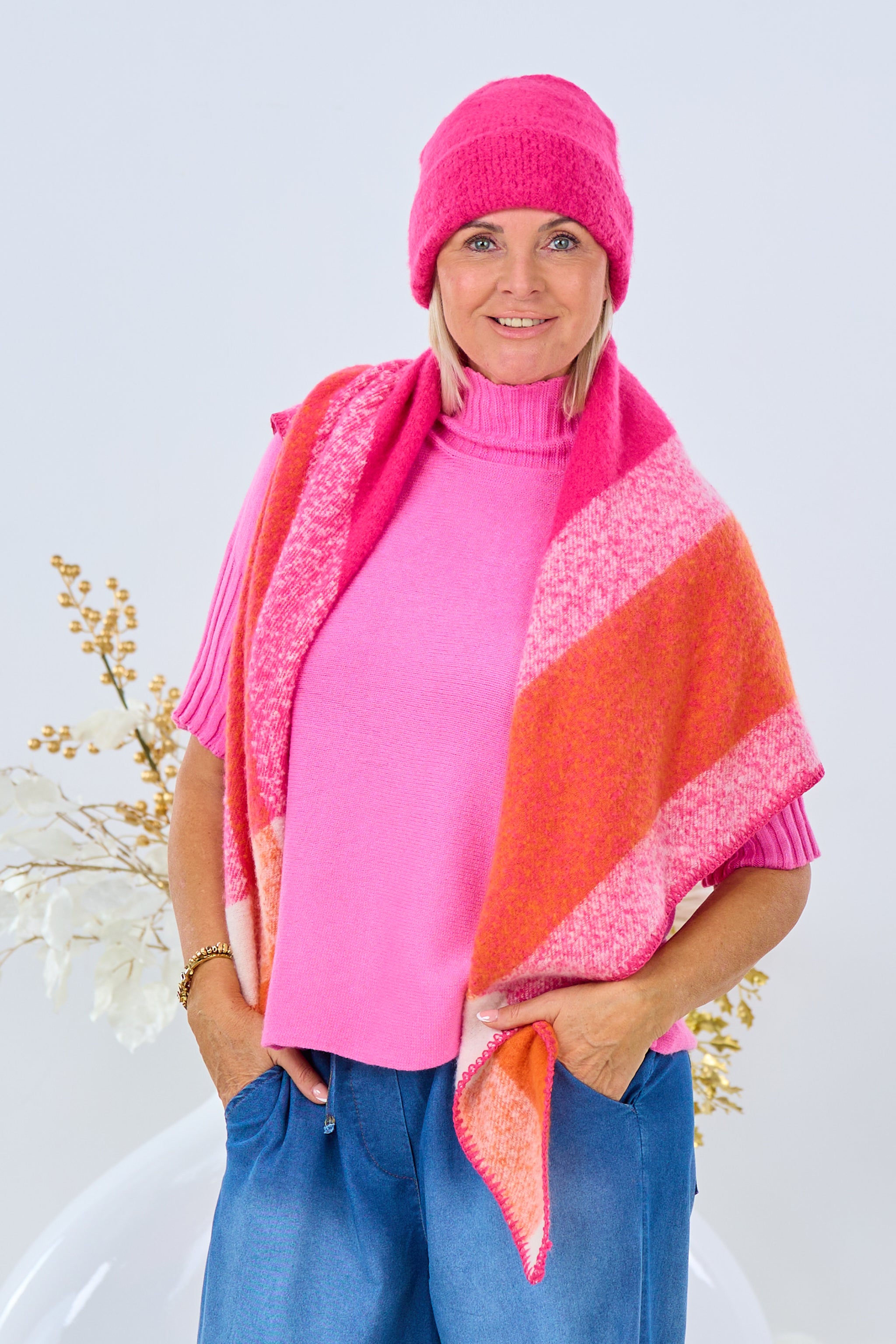 karierter Dreiecksschal, pink-orange von Trends & Lifestyle