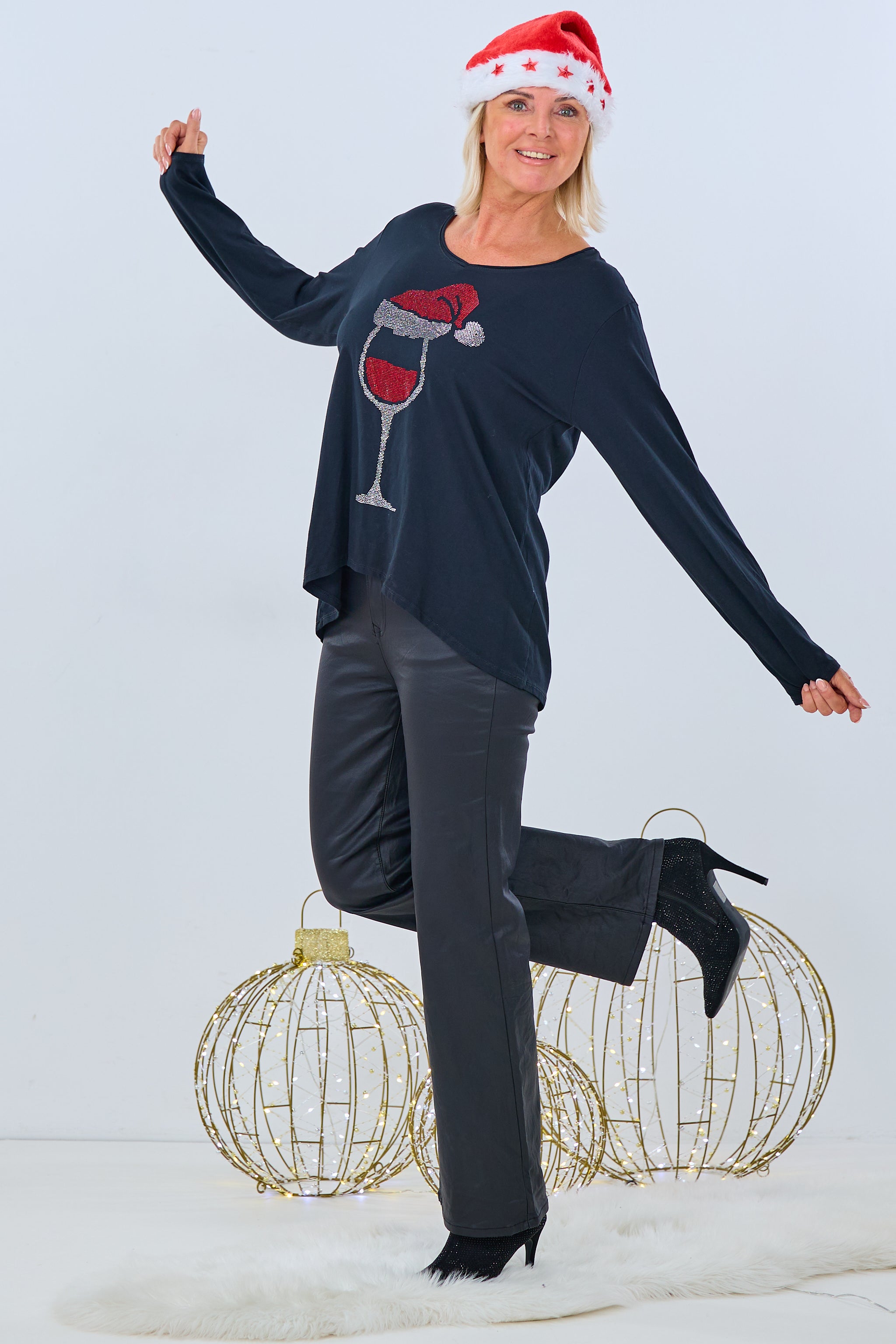 Longshirt mit Glitzer Glas, schwarz-rot von Trends & Lifestyle