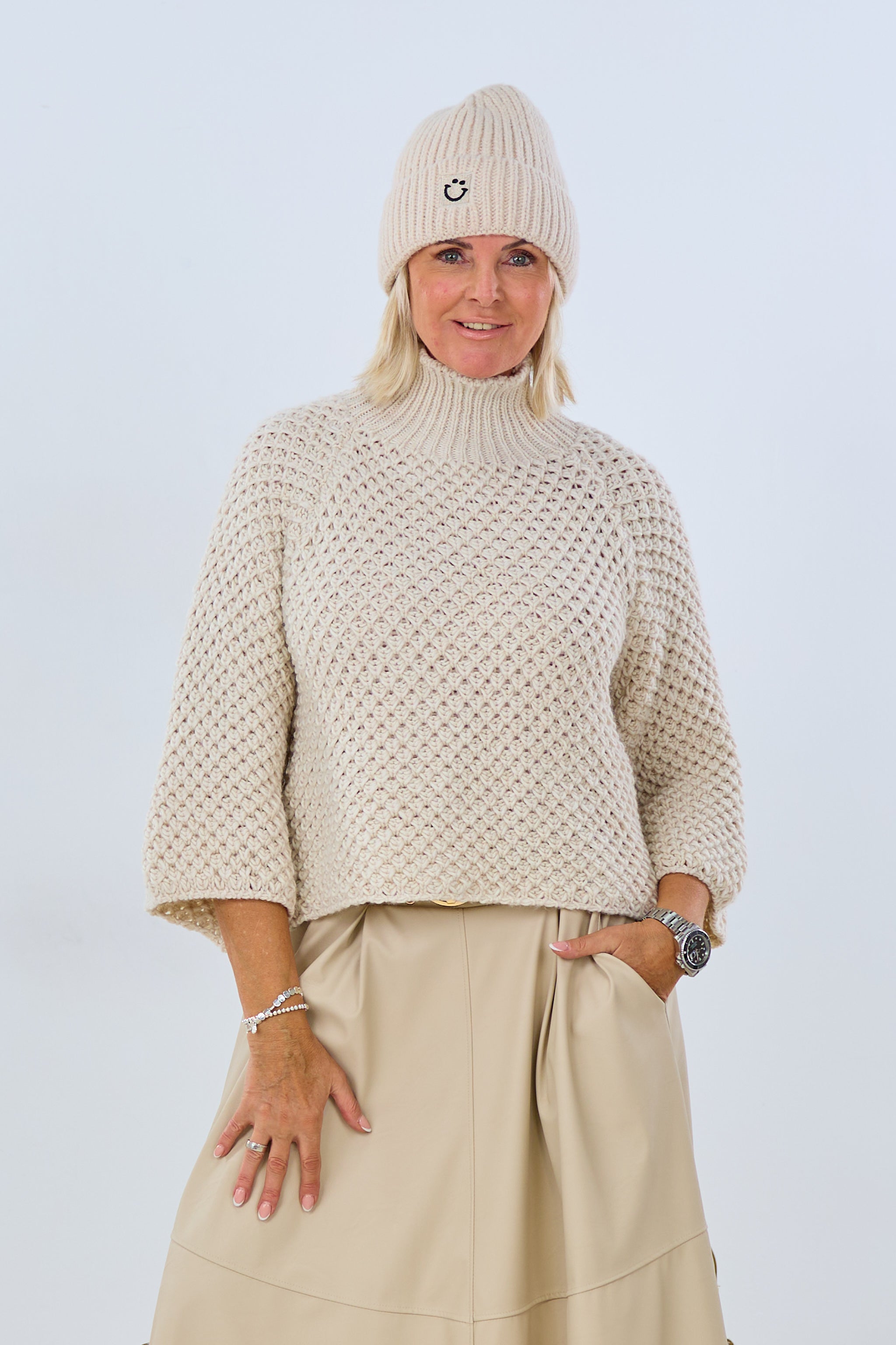 grobgestrickter Pullover mit Turtleneck, beige von Trends & Lifestyle