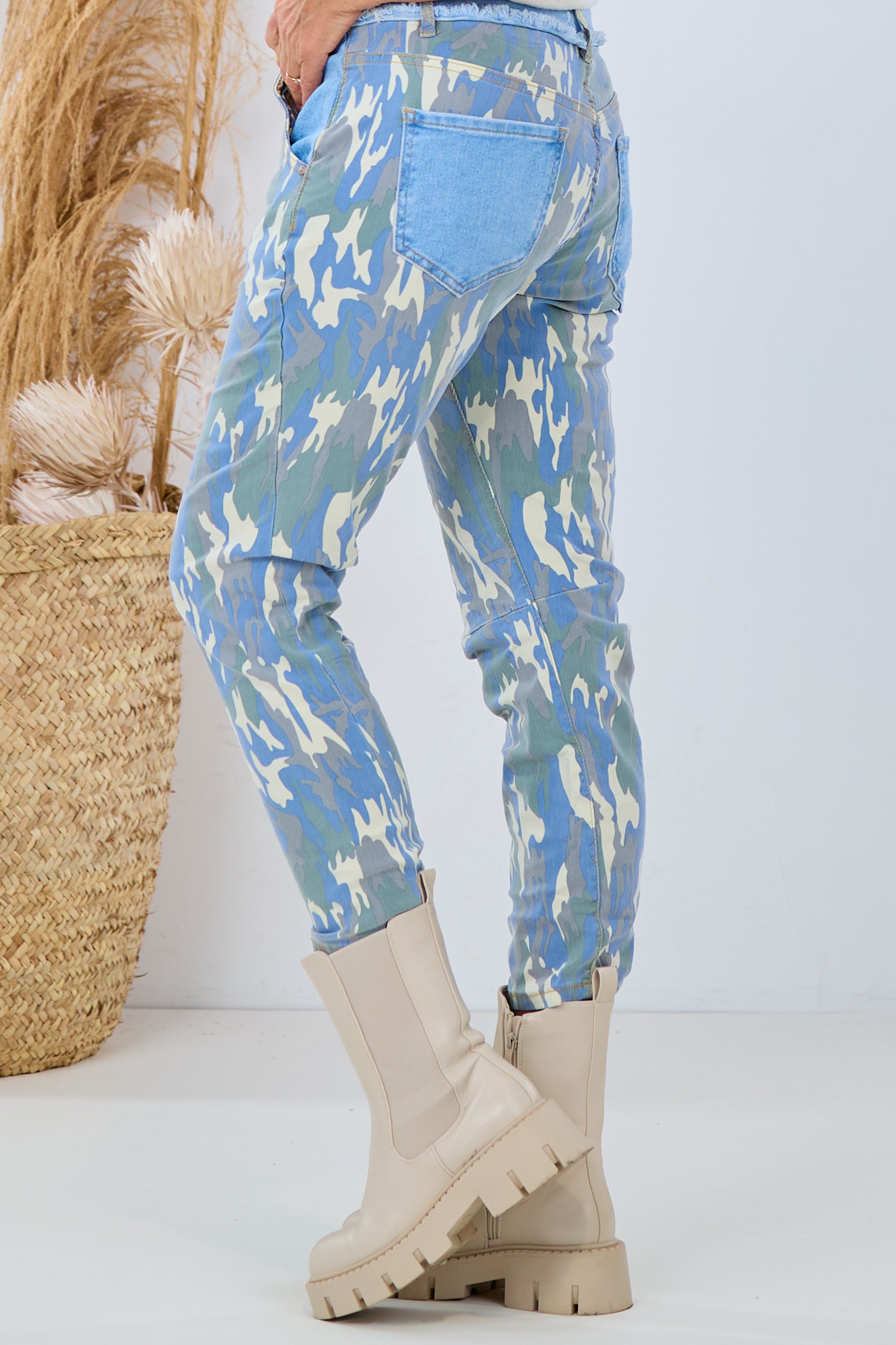 Stretchhose mit Jeansanteil, blau-camouflage von Trends & Lifestyle