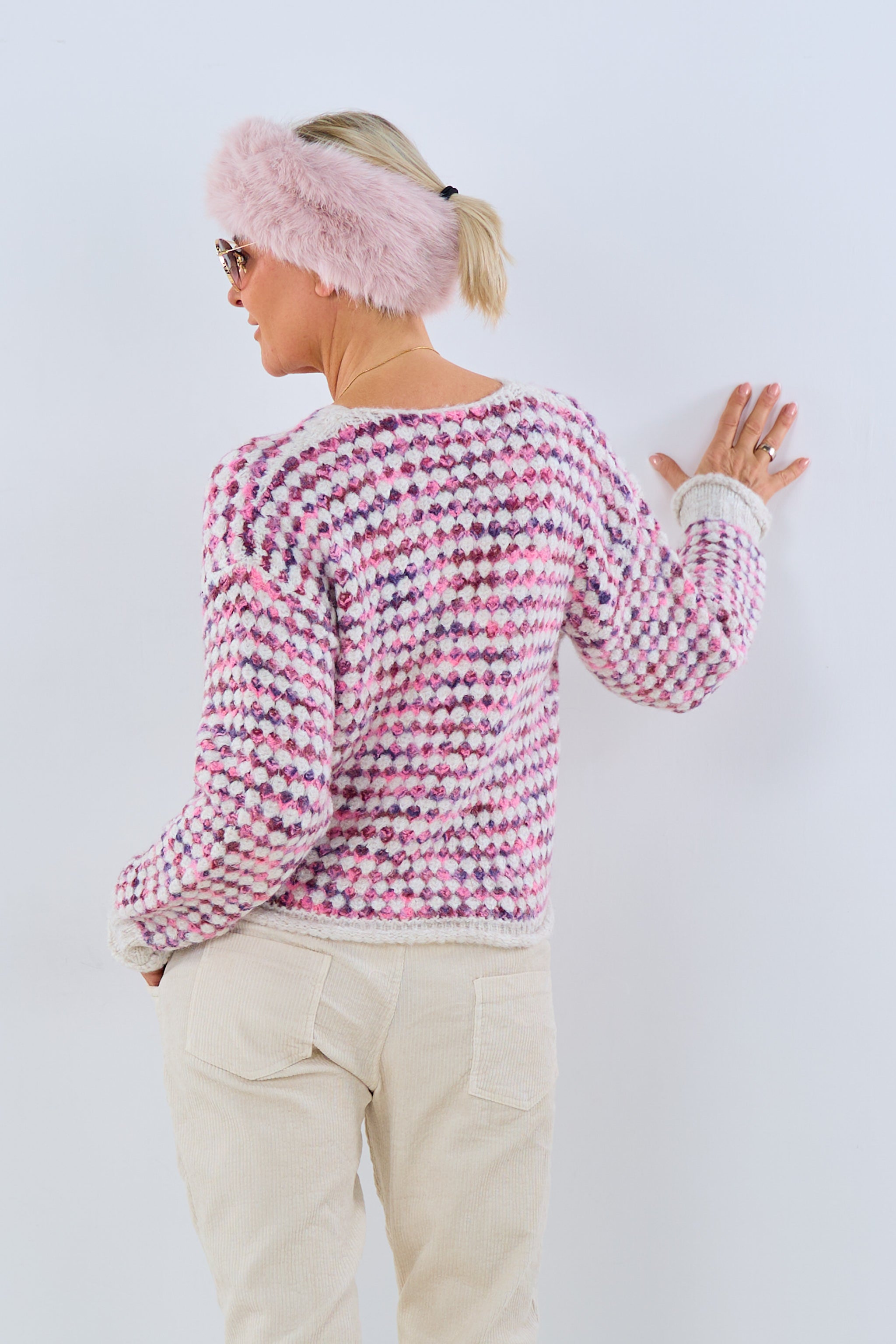 Kurzer, gemusterter Cardigan, ecru-beere von Trends & Lifestyle