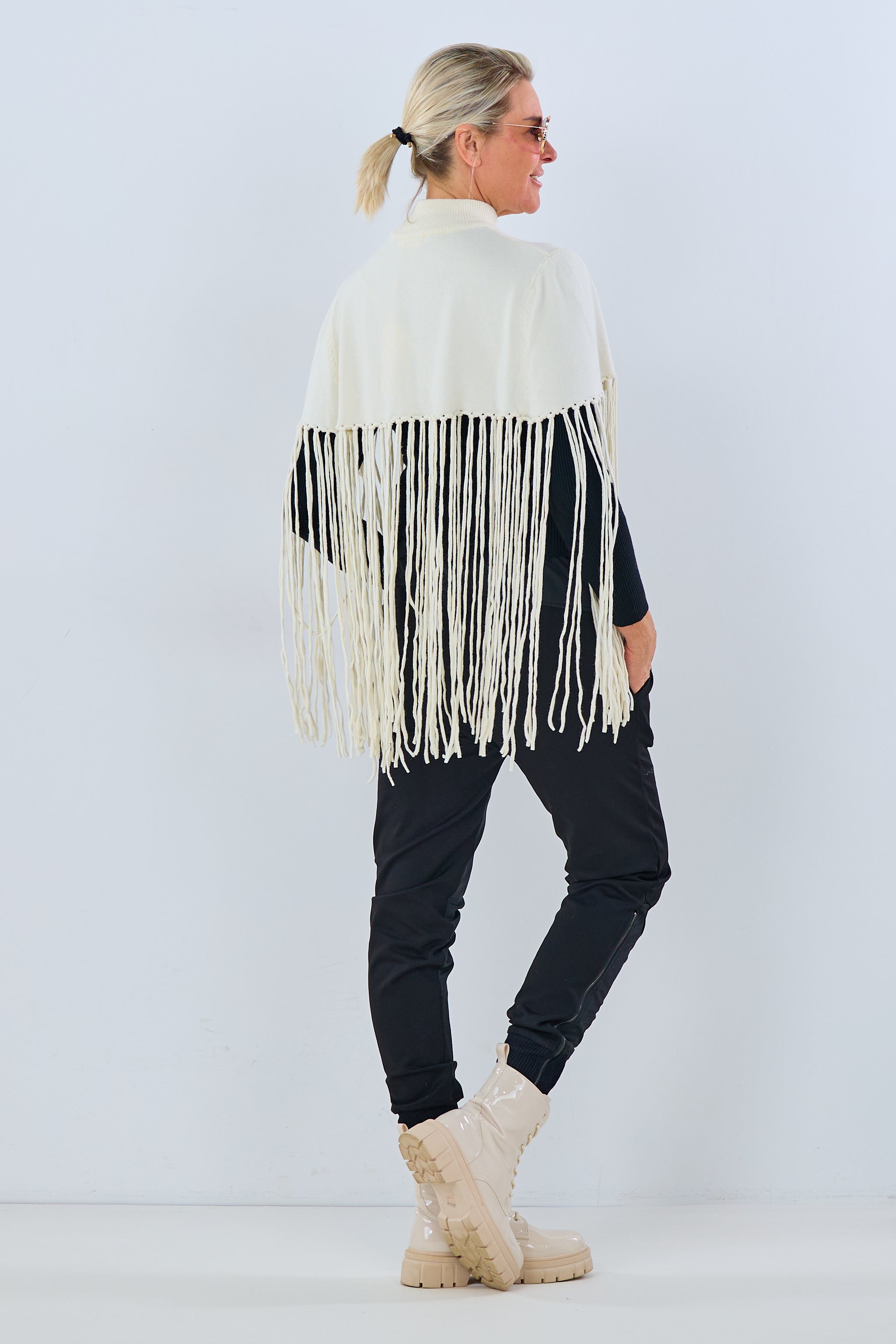 Poncho/Pulli, creme von Trends & Lifestyle