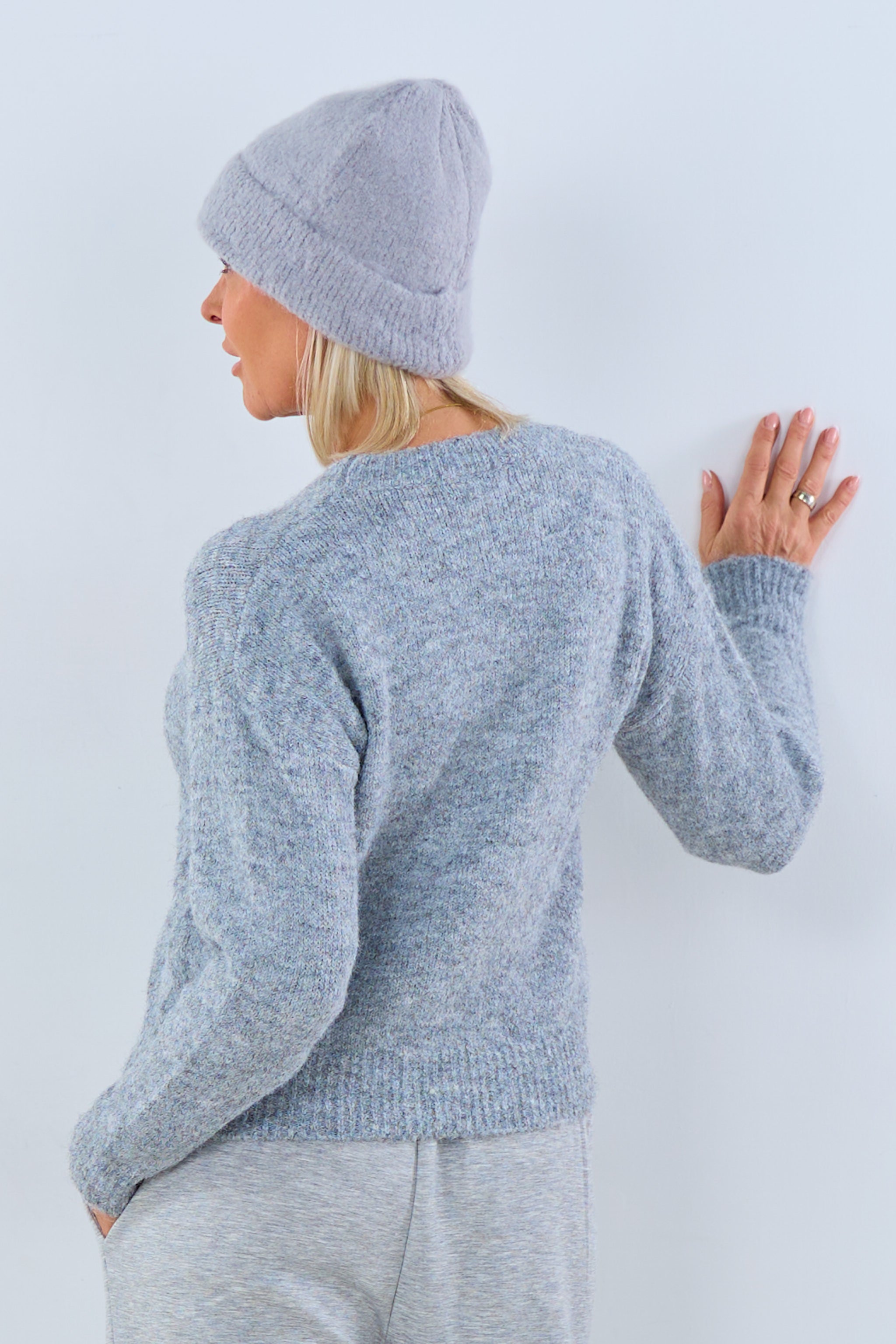 Pulli mit Herz-Ausschnitt, grau von Trends & Lifestyle