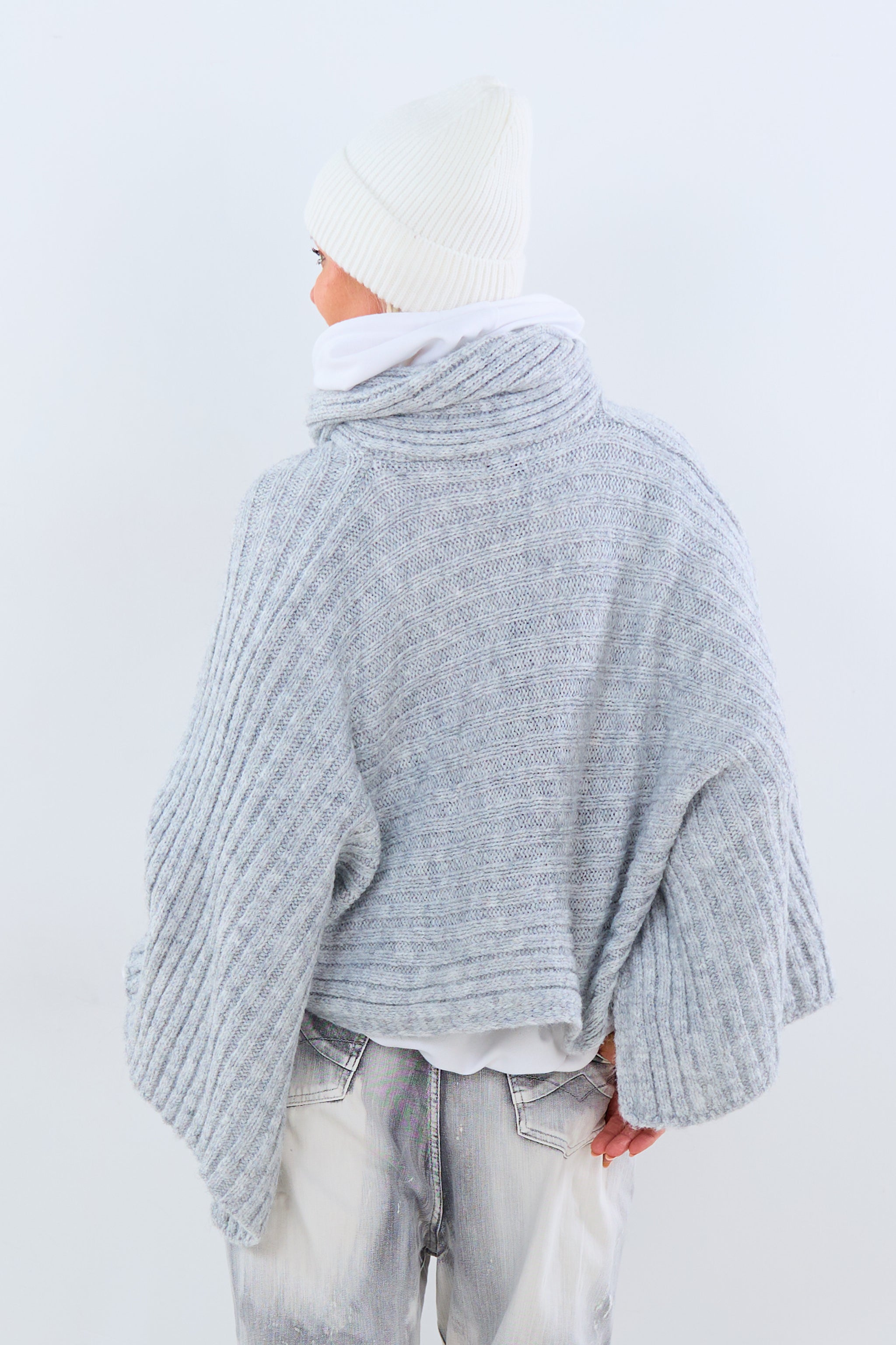 Pulli/Poncho/Cape, grau von Trends & Lifestyle