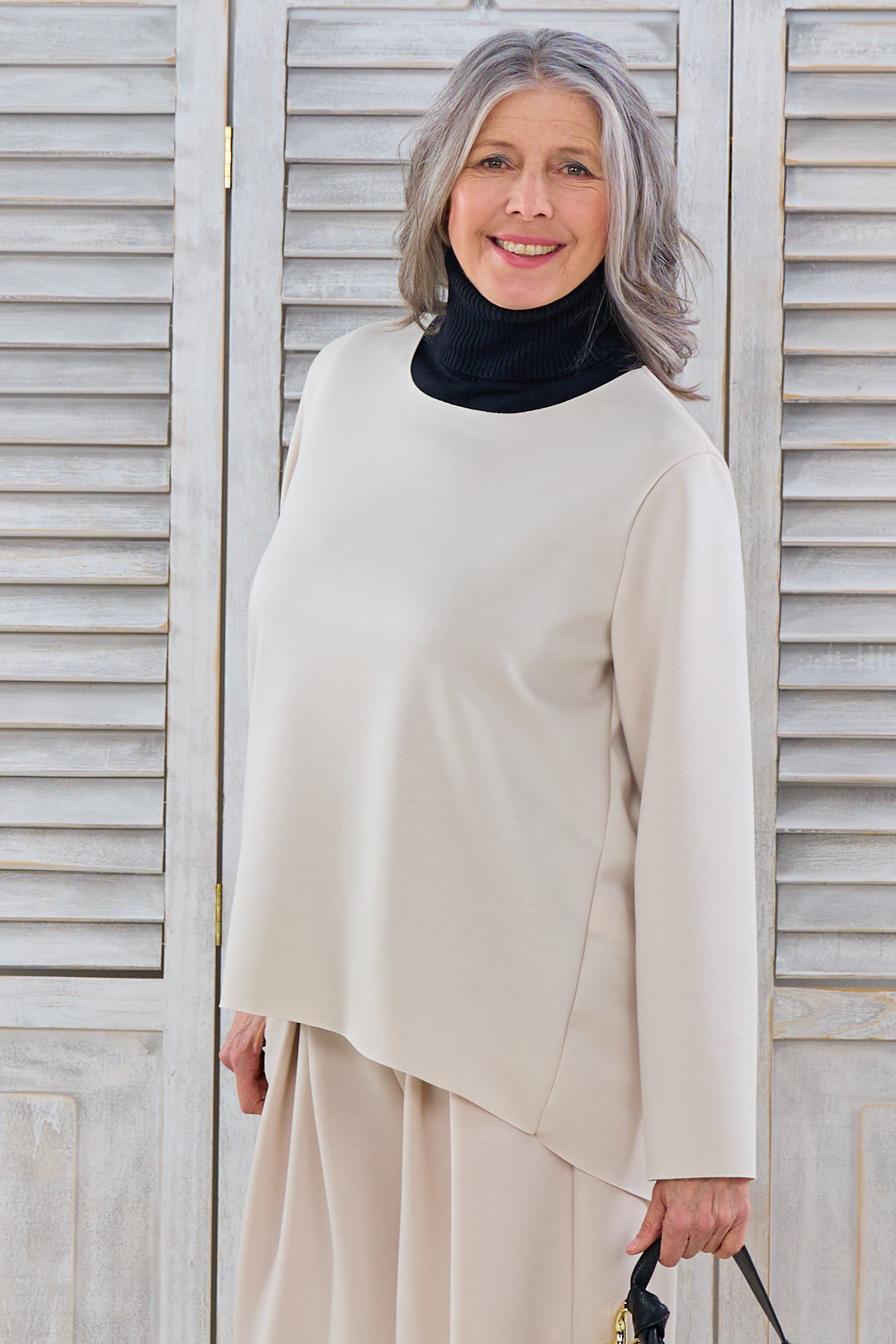 Uni Oversized Shirt, beige von Trends & Lifestyle Deutschland GmbH