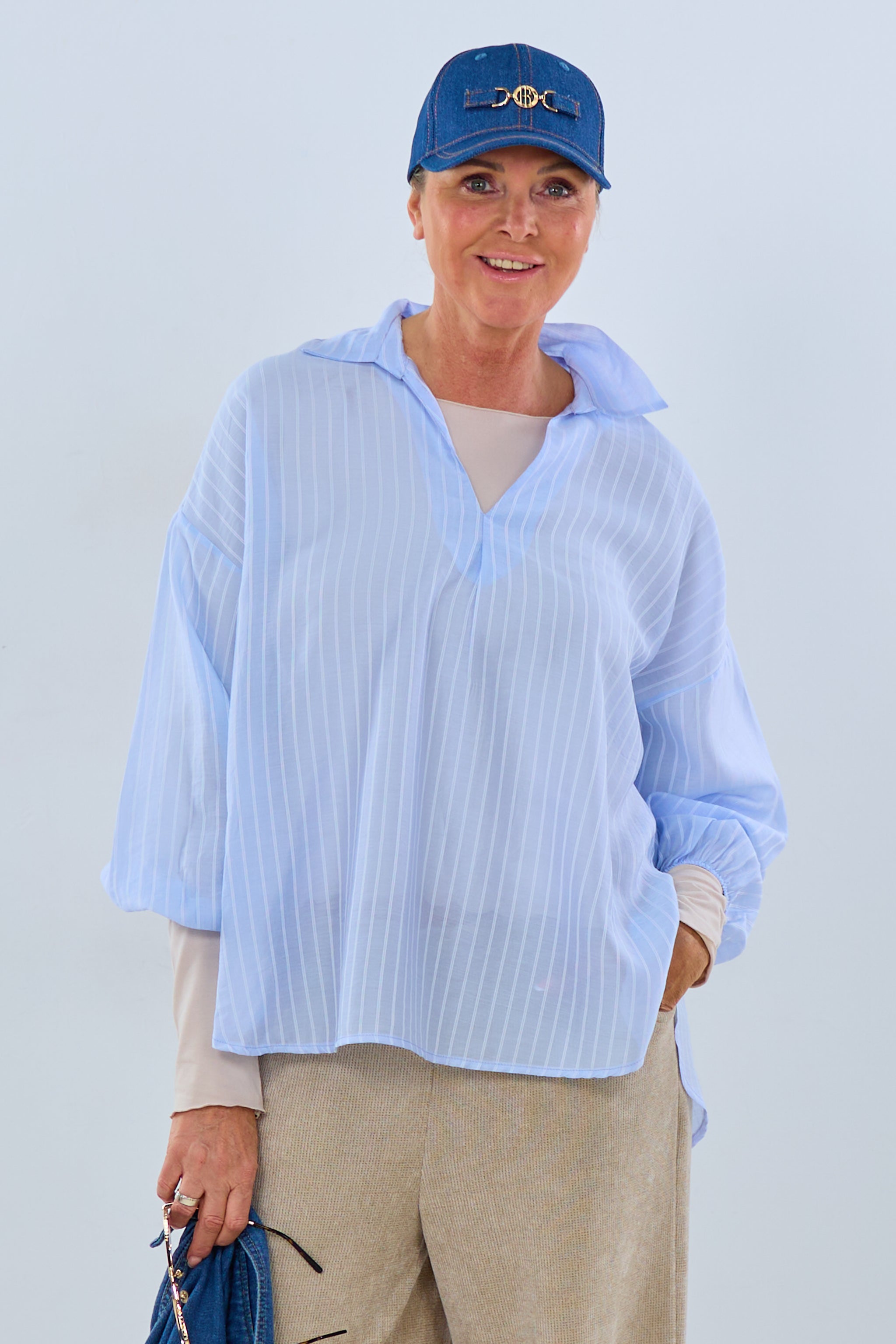 Bluse mit Nadelstreifen, hellblau-weiß von Trends & Lifestyle Deutschland GmbH