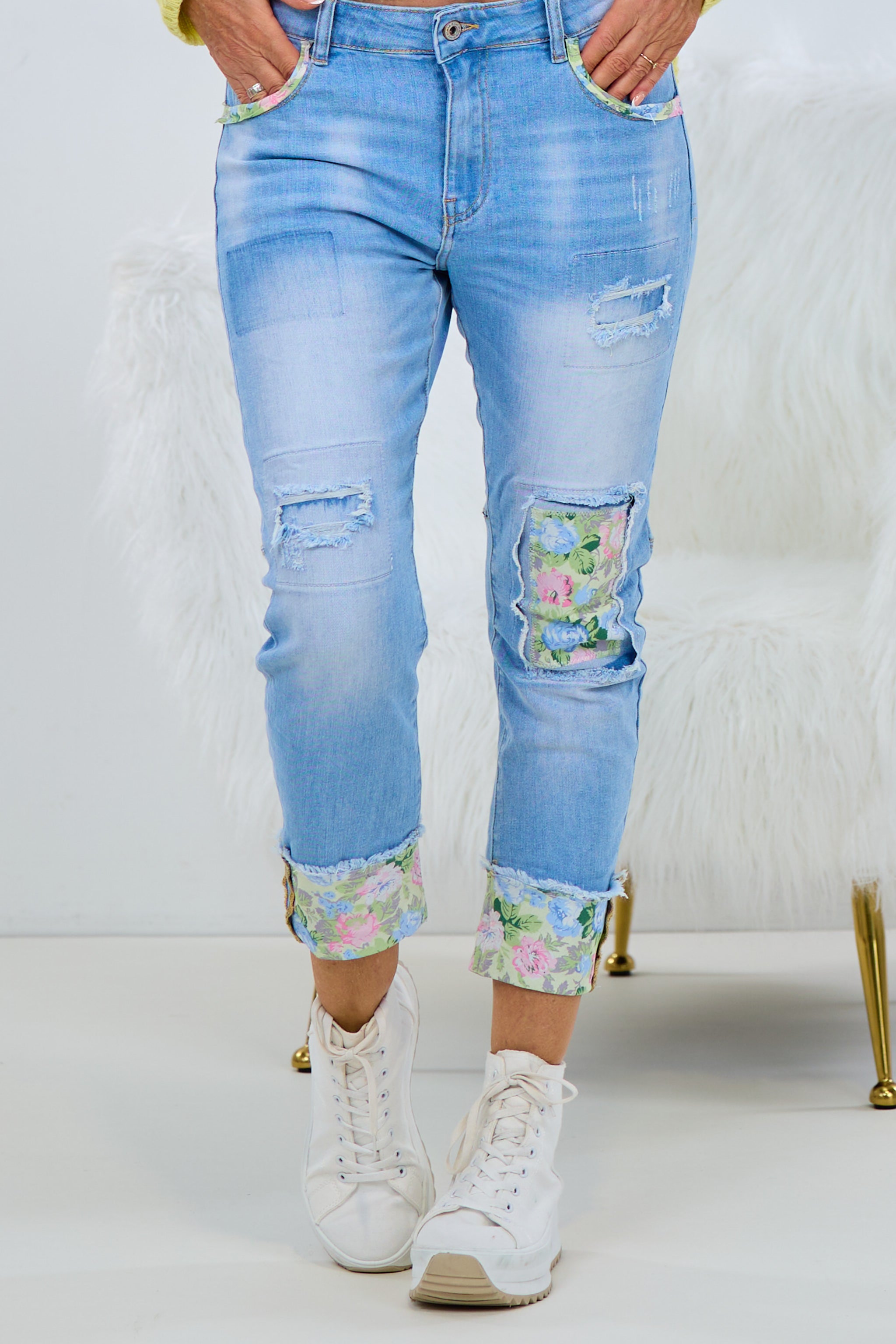 7/8 Jeans mit Blumendetails, hellblau von Trends & Lifestyle Deutschland GmbH