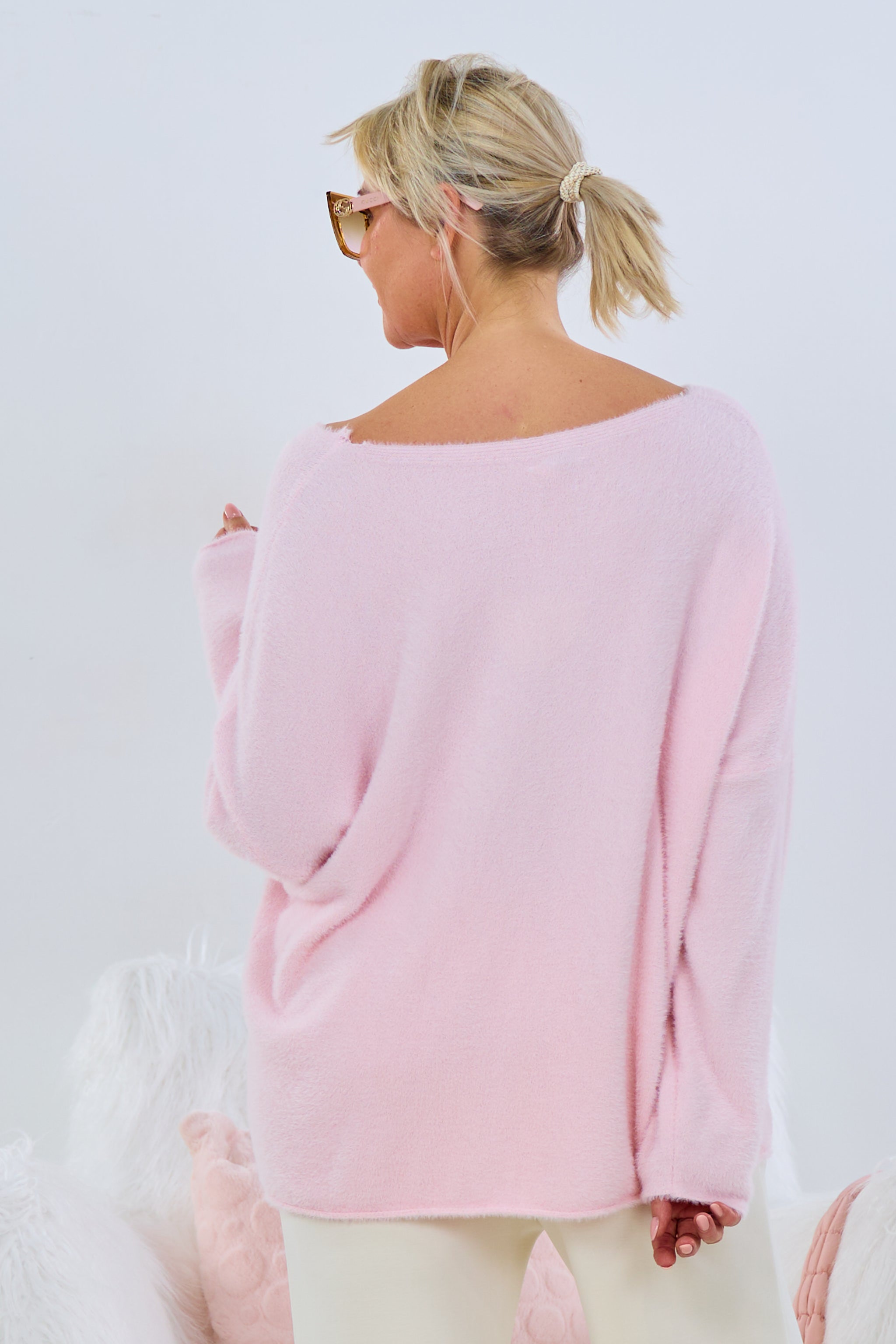 Kuscheliger Strickpulli mit Model-Motiv, rosa von Trends & Lifestyle Deutschland GmbH