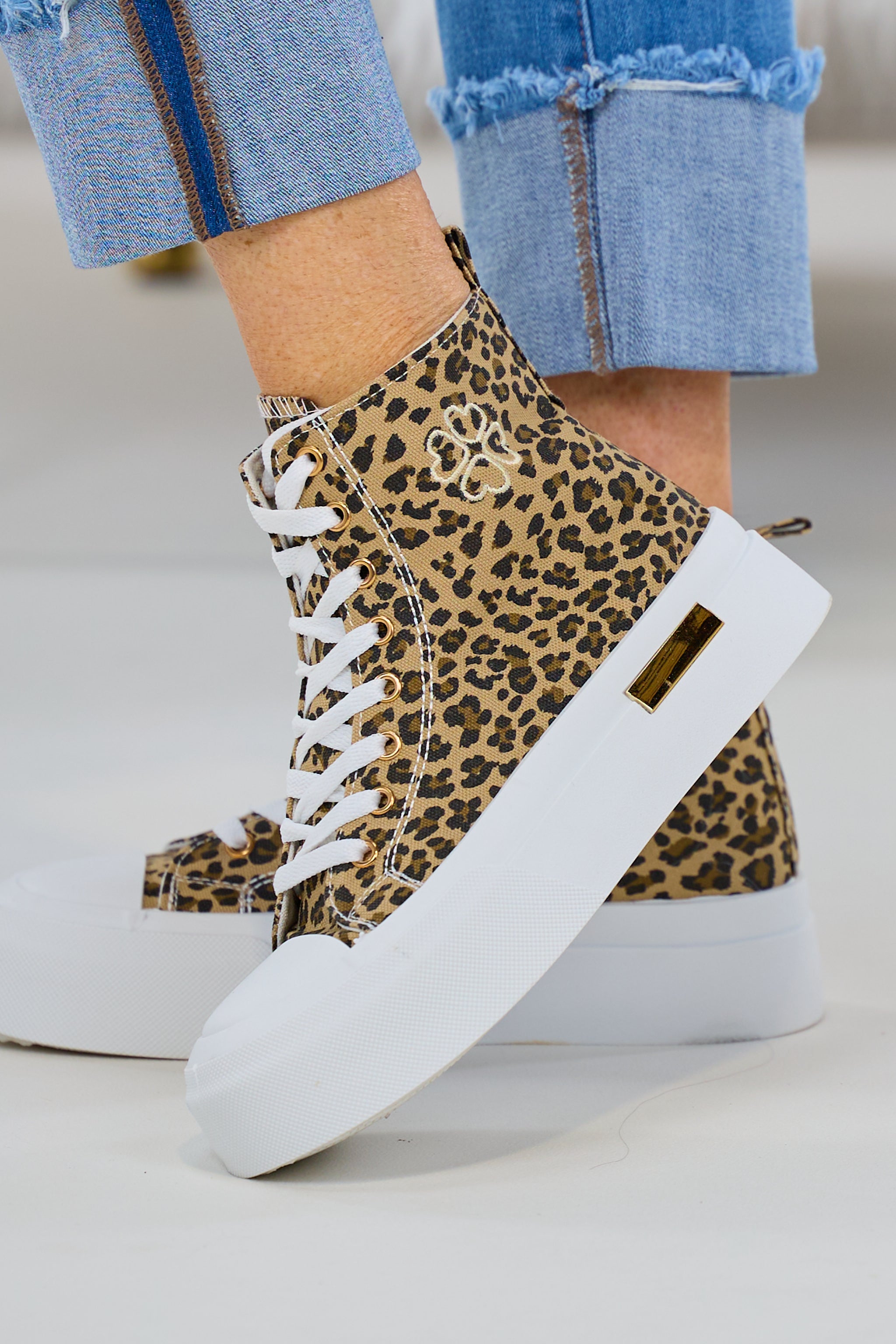 High Sneaker im Leo Look mit Plateausohle, leo von Trends & Lifestyle Deutschland GmbH