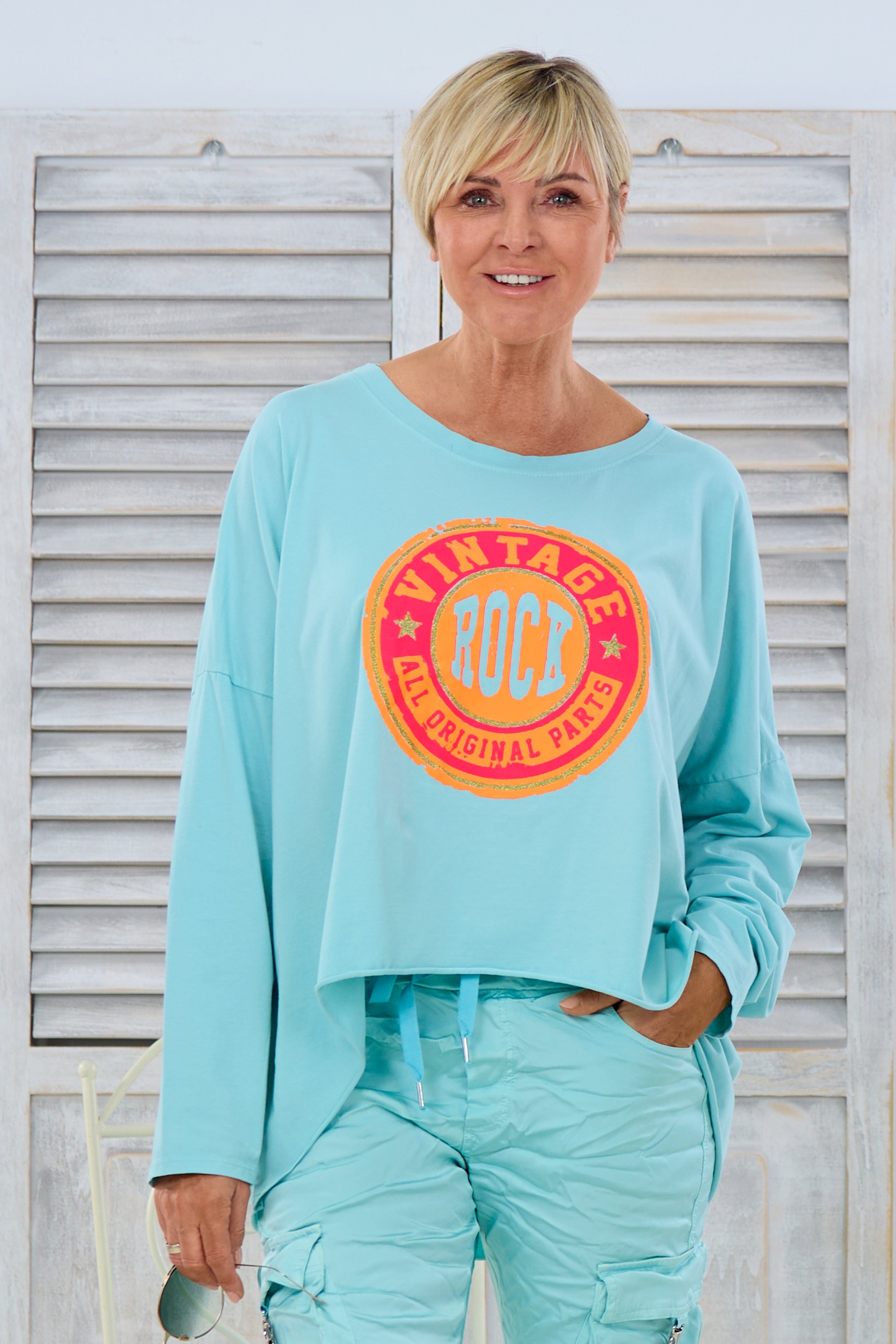 Oversized Shirt mit VINTAGE-ROCK-Emblem, mint von Trends & Lifestyle Deutschland GmbH