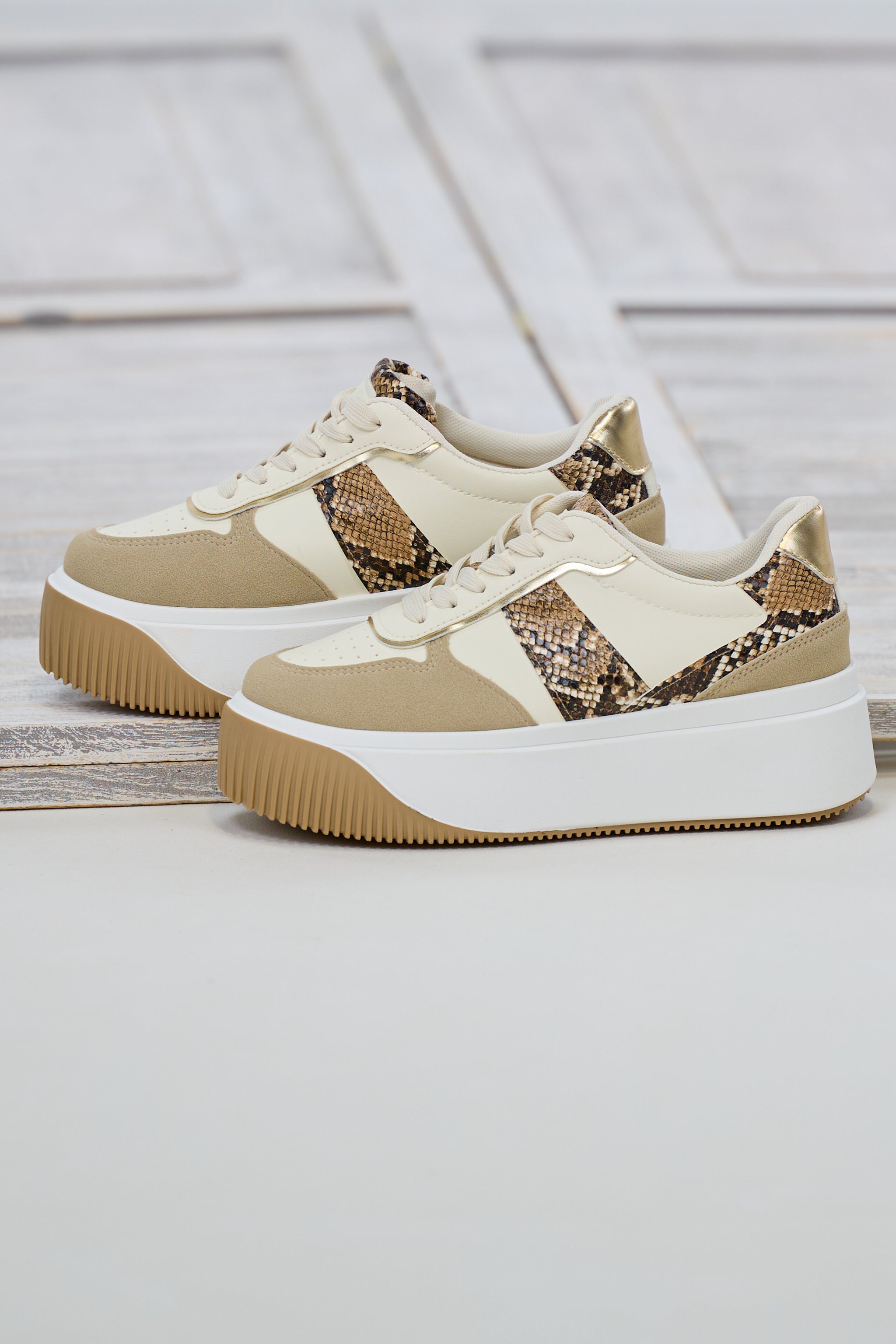 Sneaker mit Plateausohle, creme-taupe-snake von Trends & Lifestyle Deutschland GmbH