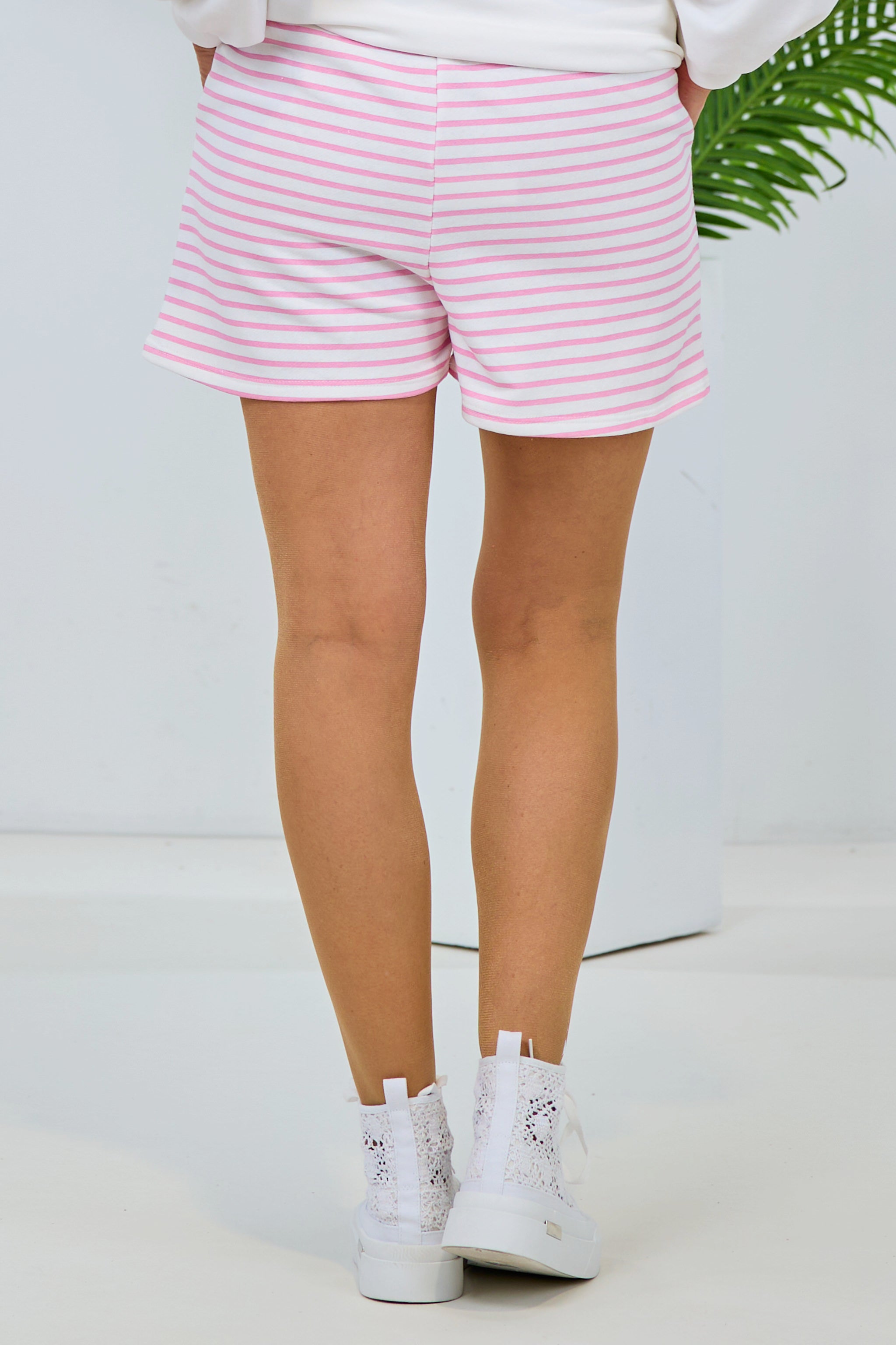 Gestreifte Shorts, ecru-rosa von Trends & Lifestyle Deutschland GmbH