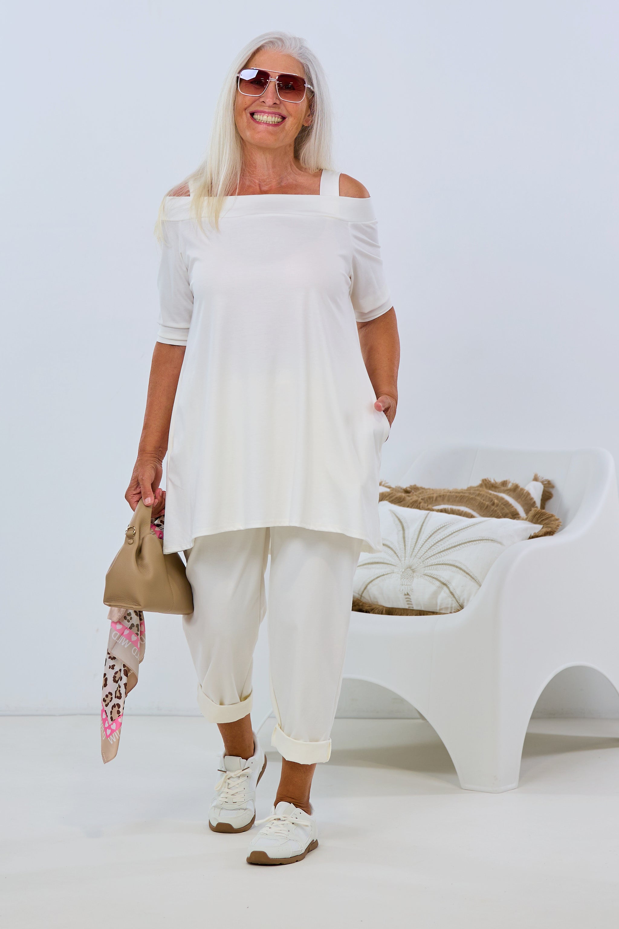 langes schulterfreies Shirt, ecru von Trends & Lifestyle Deutschland GmbH
