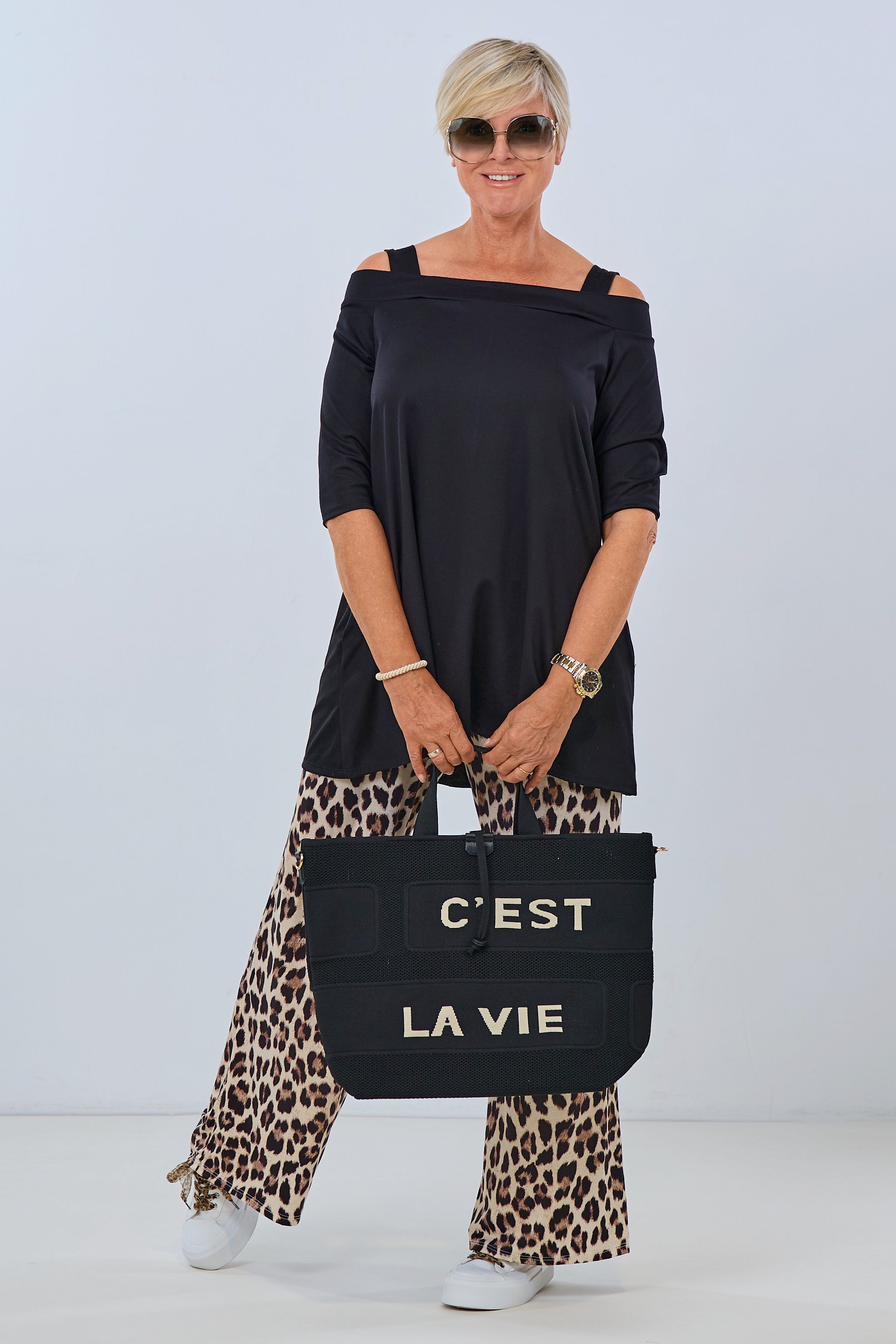 langes schulterfreies Shirt, schwarz von Trends & Lifestyle Deutschland GmbH