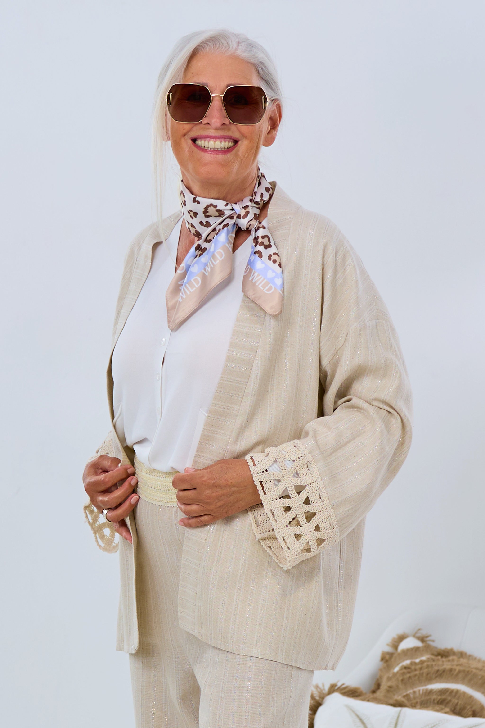 Kimono Jacke mit Bordüre, beige von Trends & Lifestyle Deutschland GmbH
