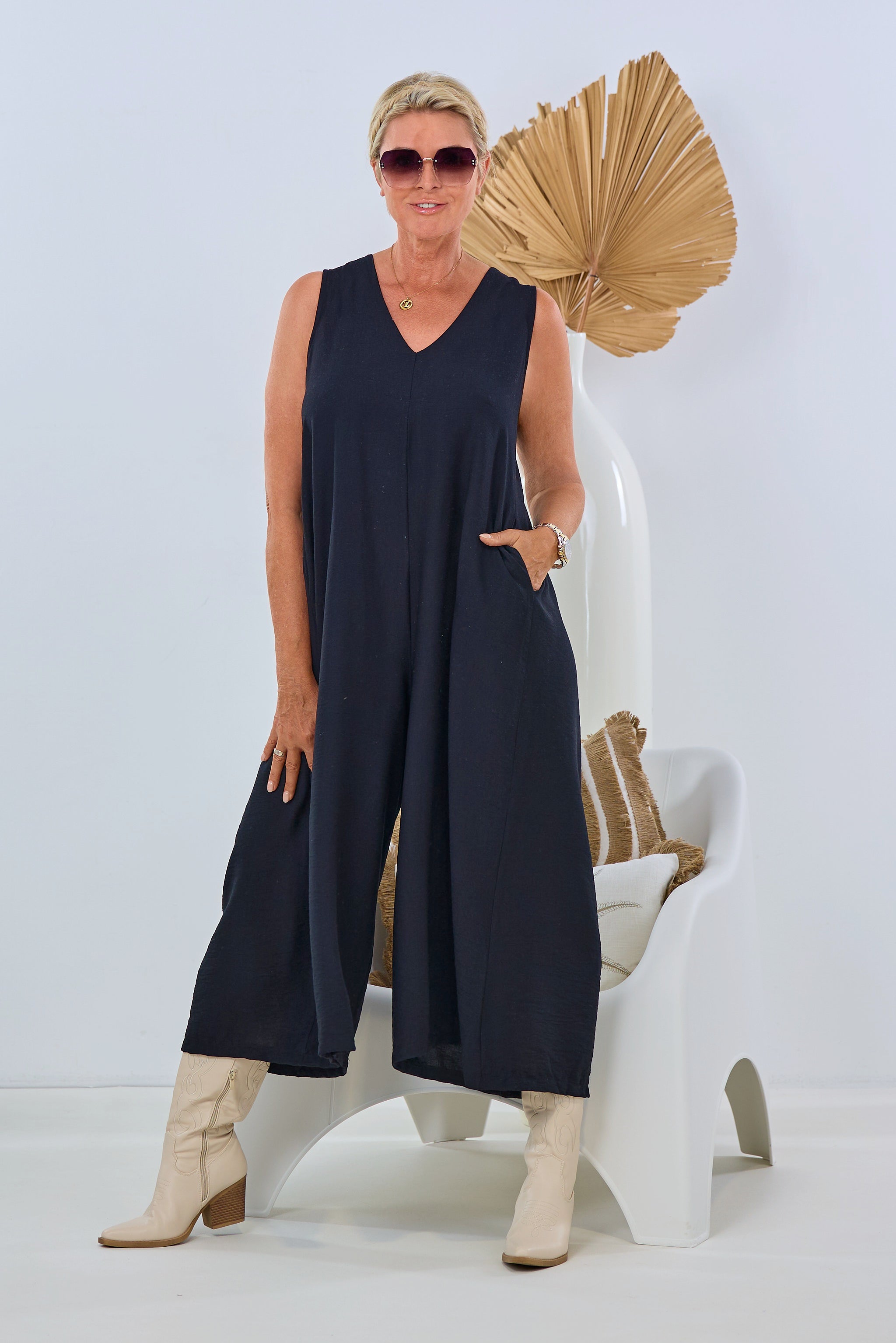 Overall with sophisticated back slit, black