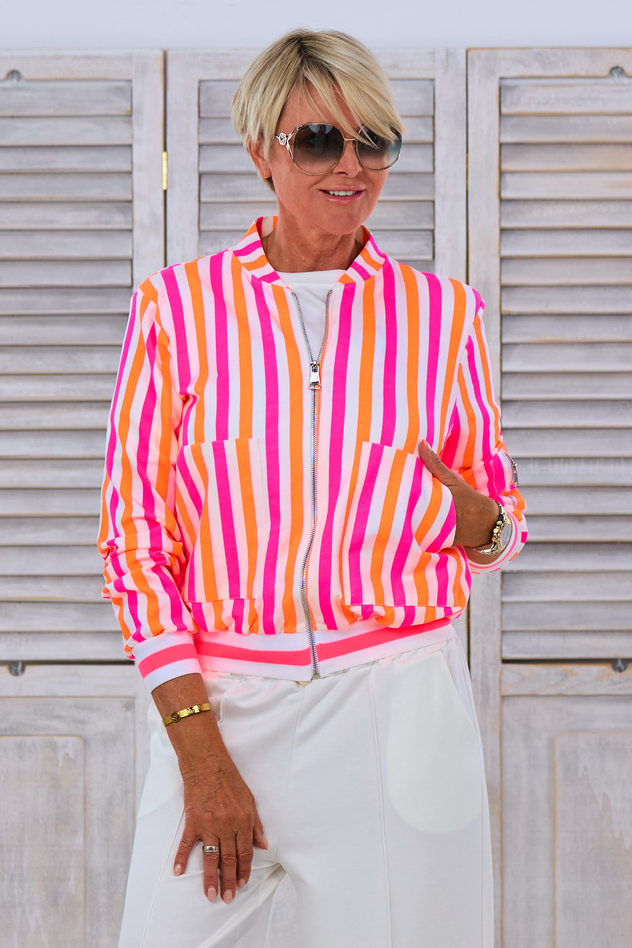 gestreifte Blousonjacke, pink-orange-weiß von Trends & Lifestyle Deutschland GmbH