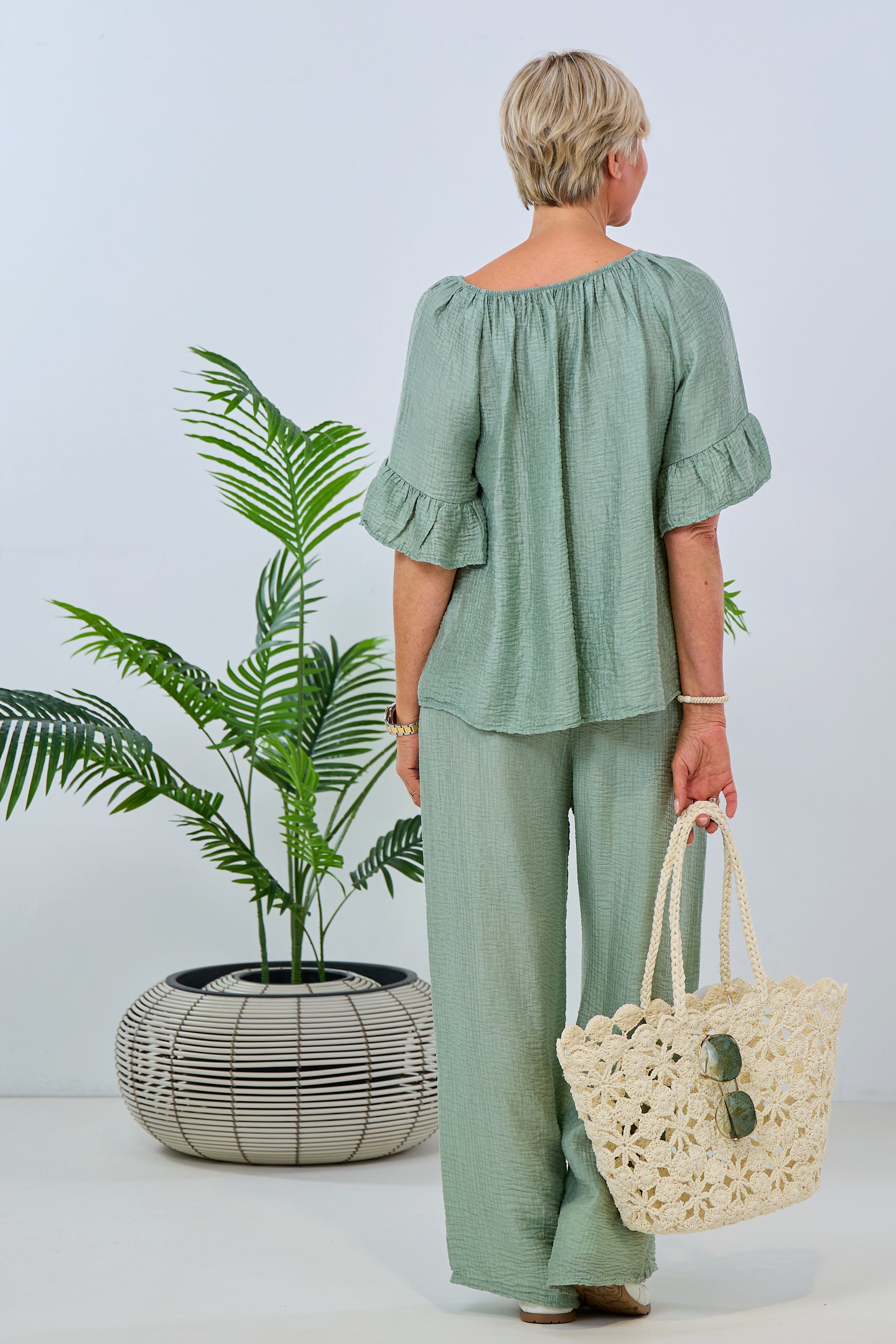 Musselin 2-Teiler, grün (schimmernd) von Trends & Lifestyle Deutschland GmbH