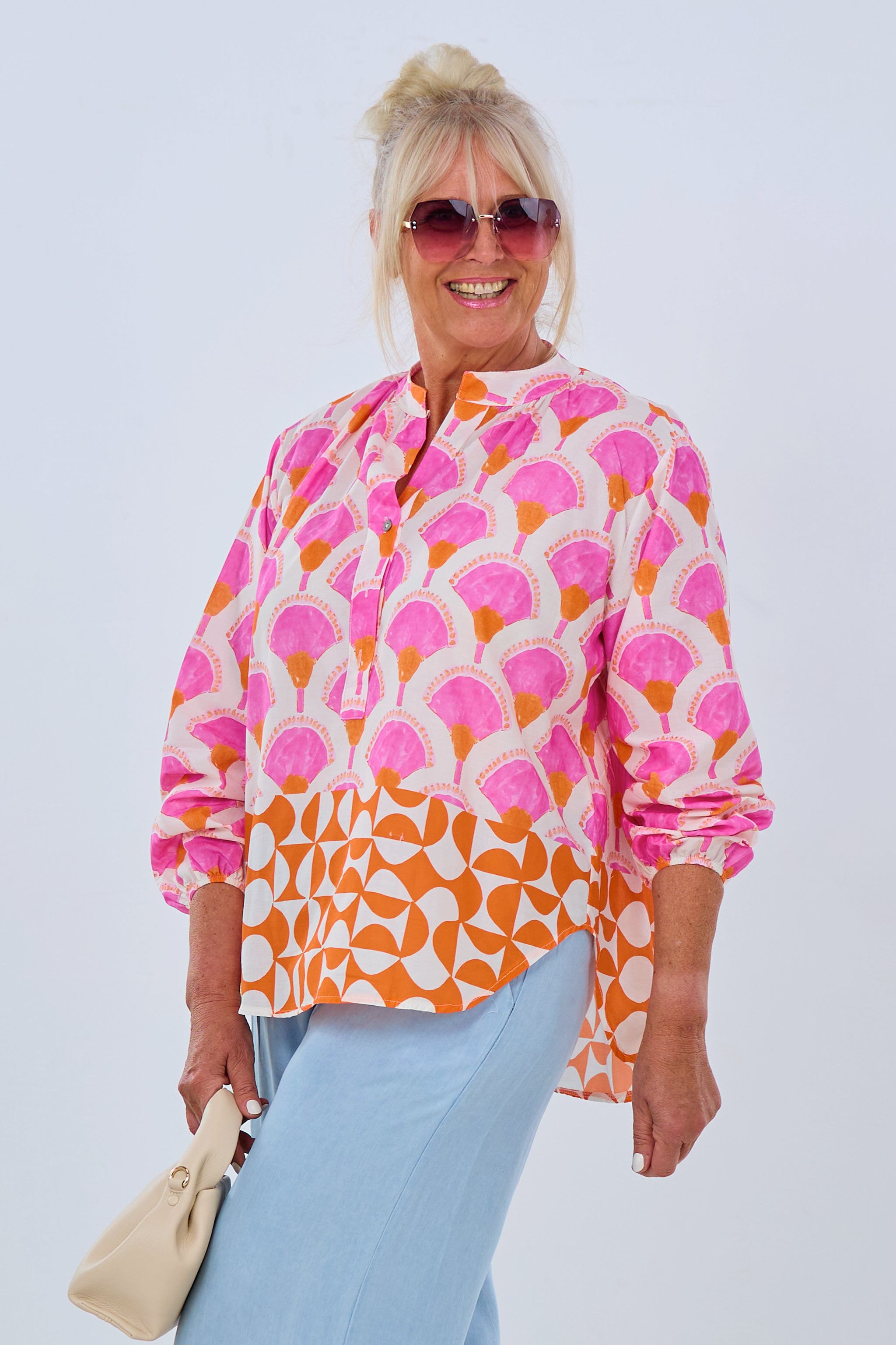 Bluse mit Fantasy-Print, pink-orange von Trends & Lifestyle Deutschland GmbH