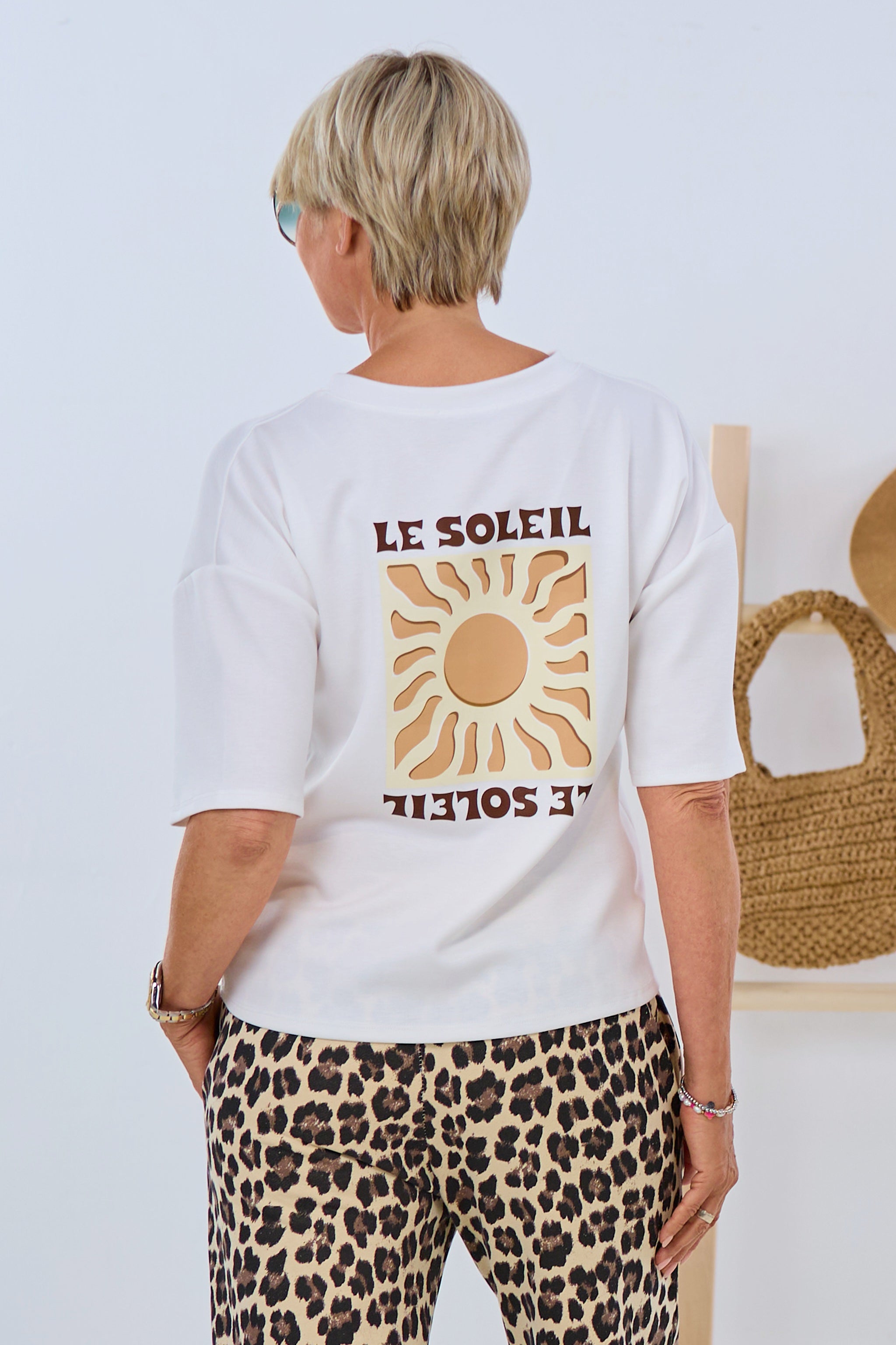 Soft shirt with LE SOLEIL print, ecru