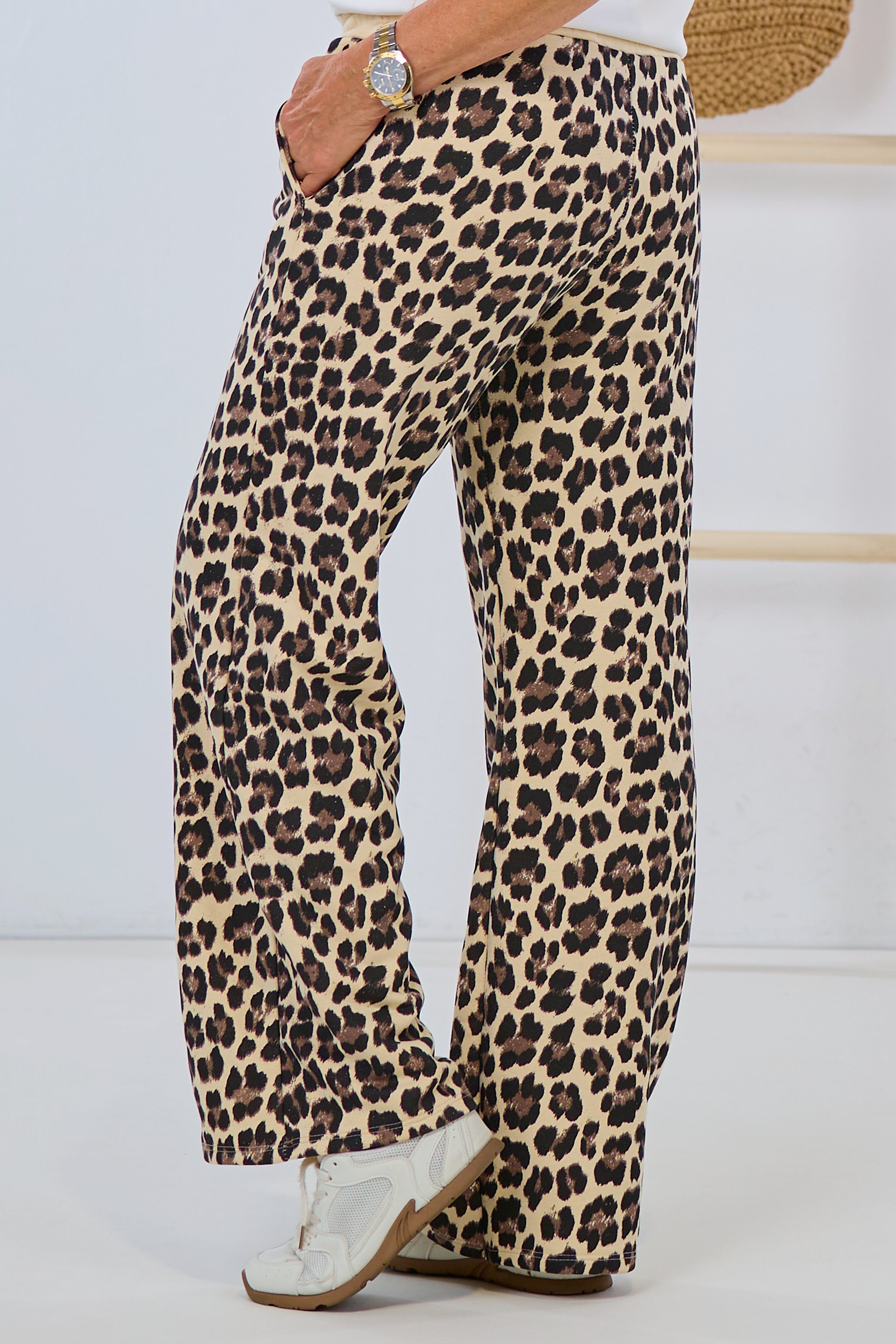 Sweathose mit Biese, beige-leo