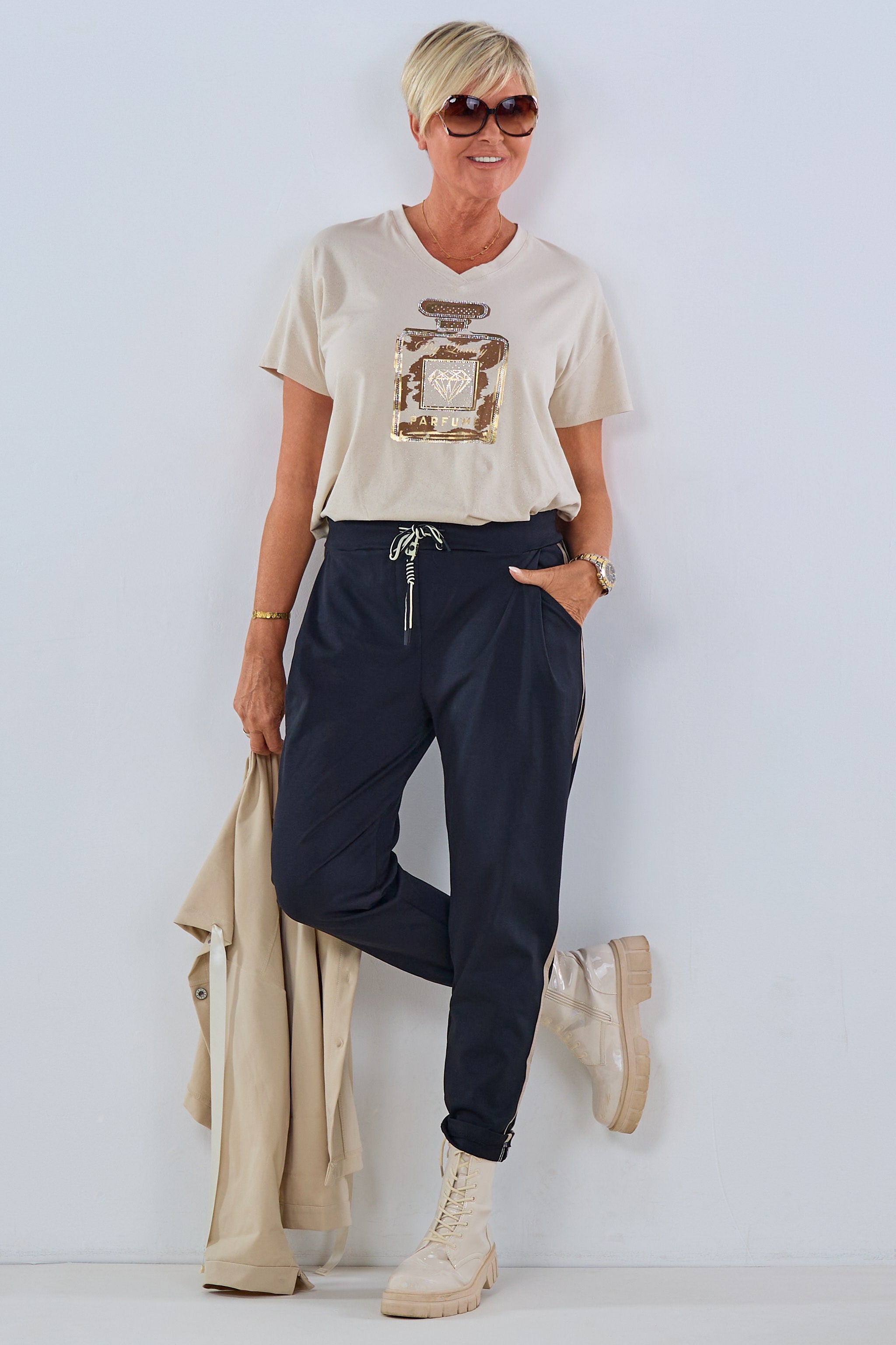 Glitzer Shirt mit Flacon, dunkelbeige