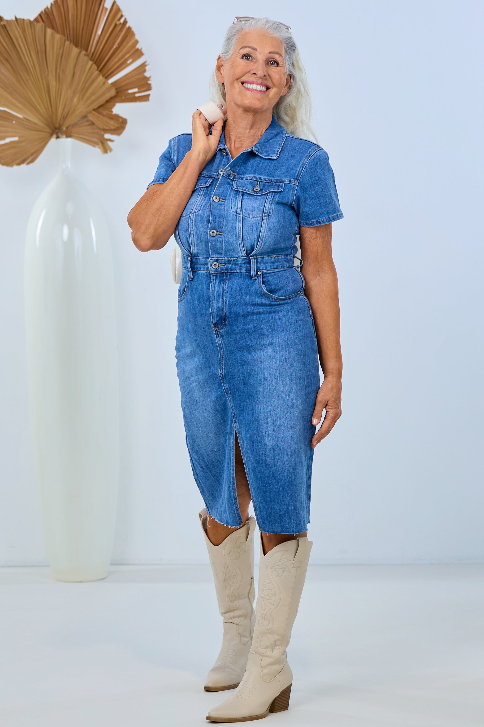 Jeanskleid mit Schlitz, denim von Trends & Lifestyle Deutschland GmbH